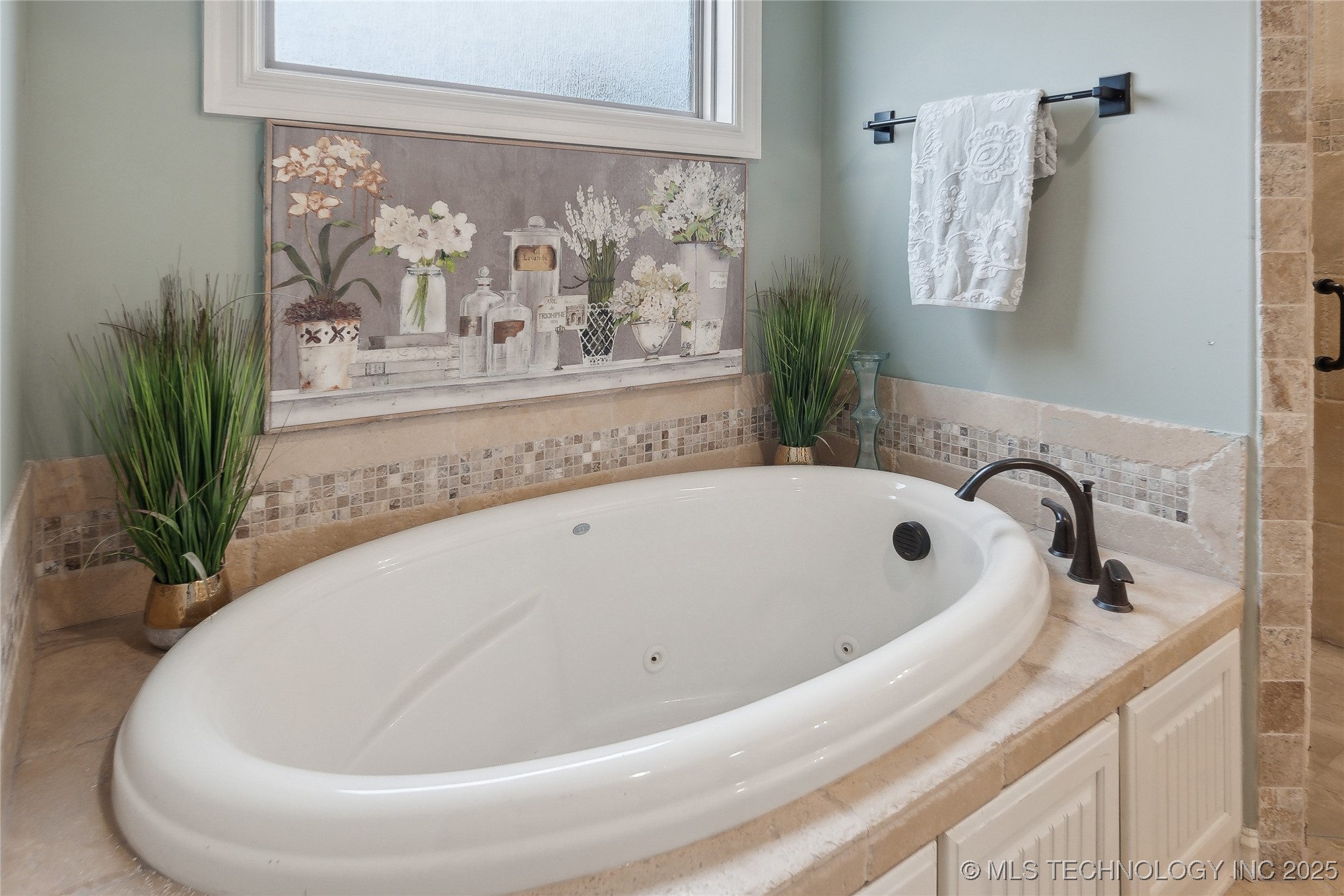 10406 N 86th Avenue Property Photo 24