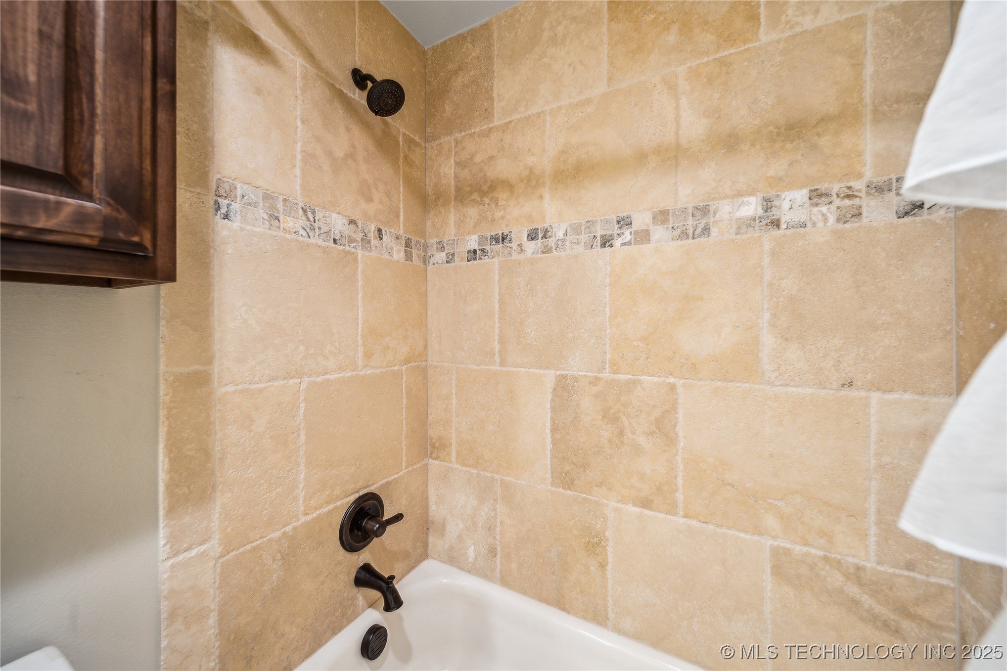 10406 N 86th Avenue Property Photo 34