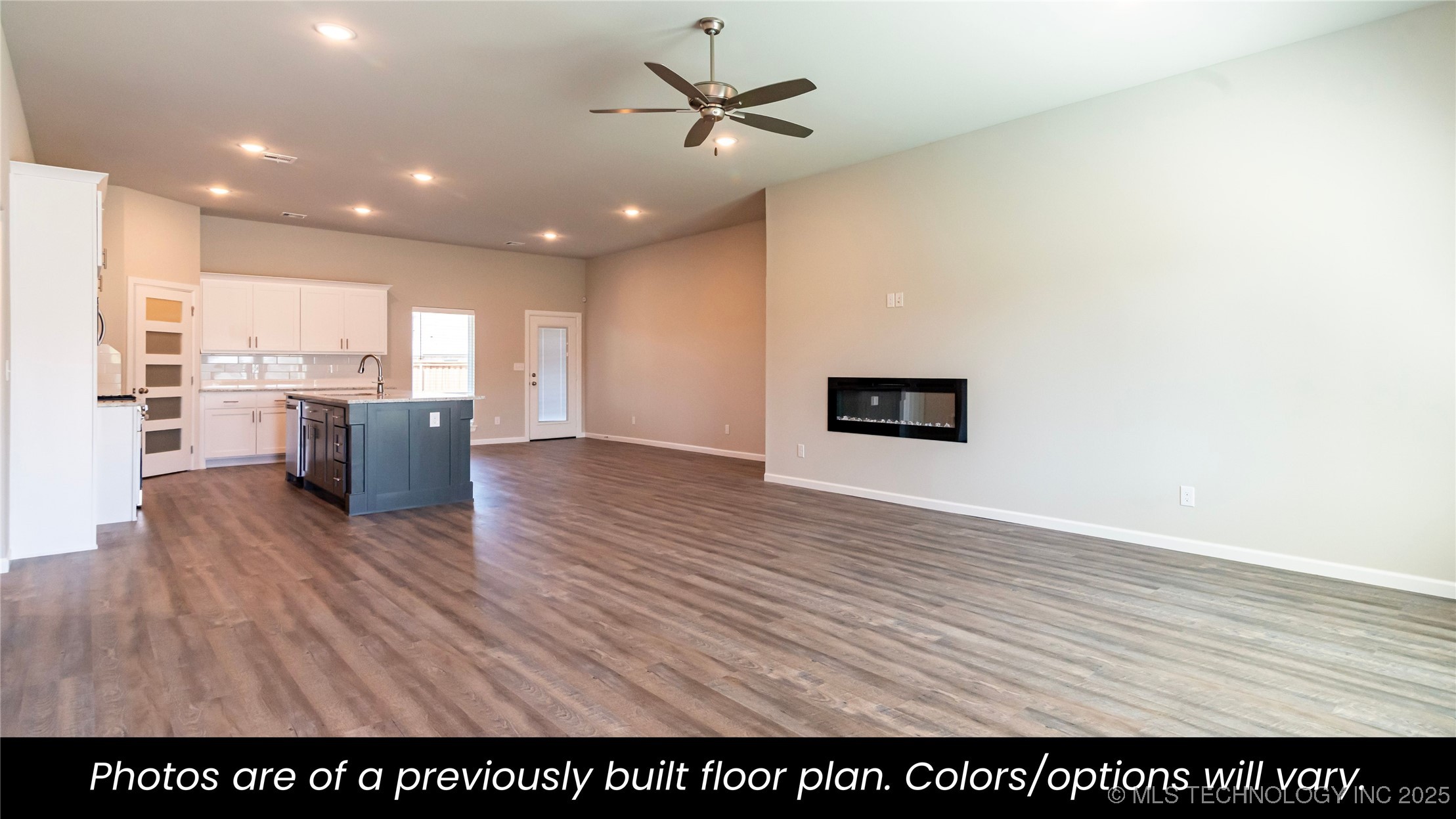 14940 S Poplar Street Property Photo 12