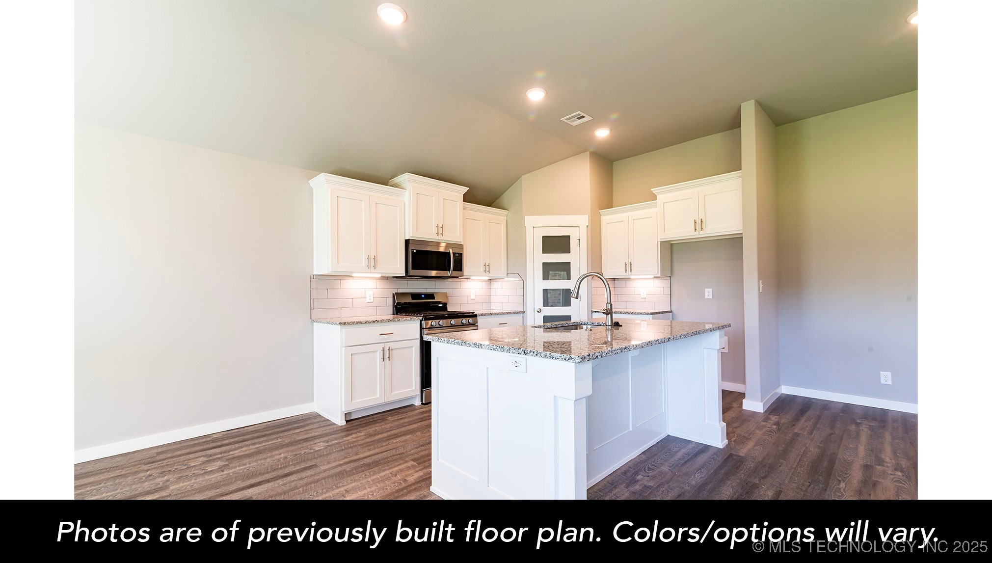 1424 E 150th Place S Property Photo 13