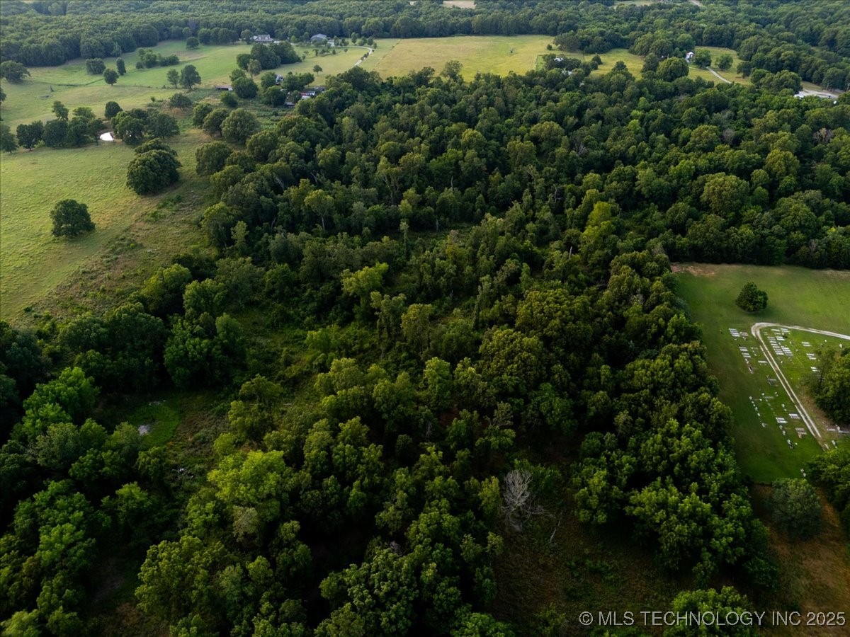 8 S 4430 Road Property Photo 11