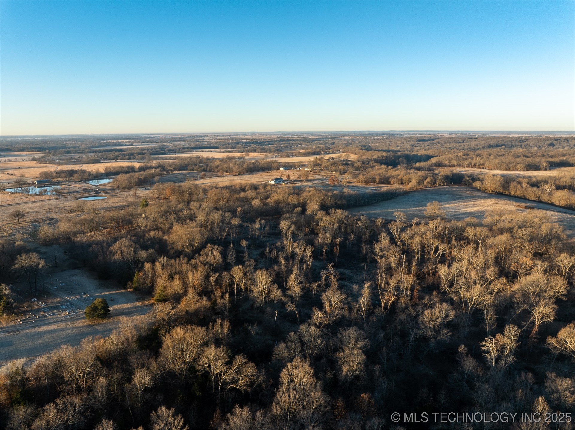 8 S 4430 Road Property Photo 21