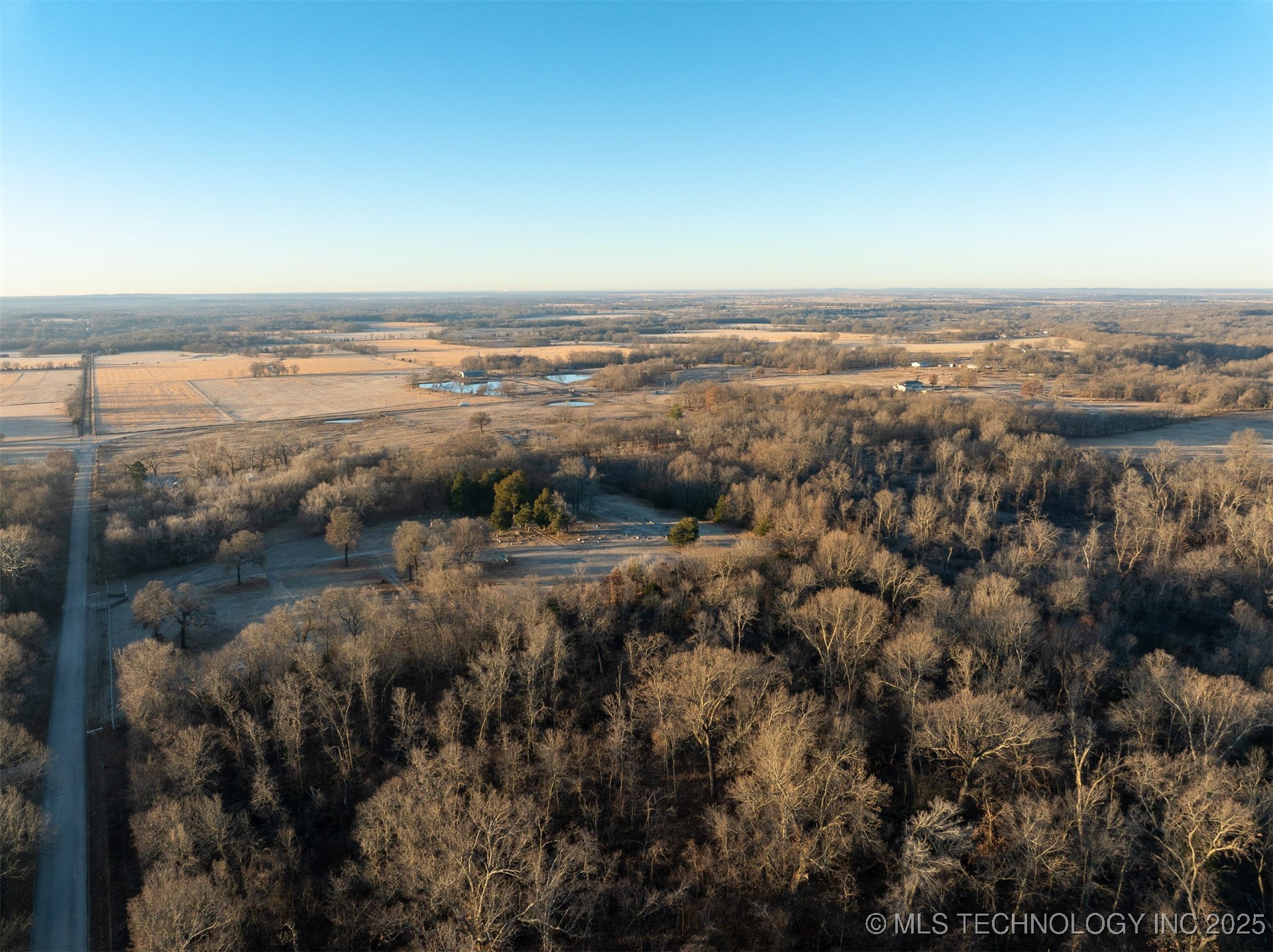8 S 4430 Road Property Photo 22