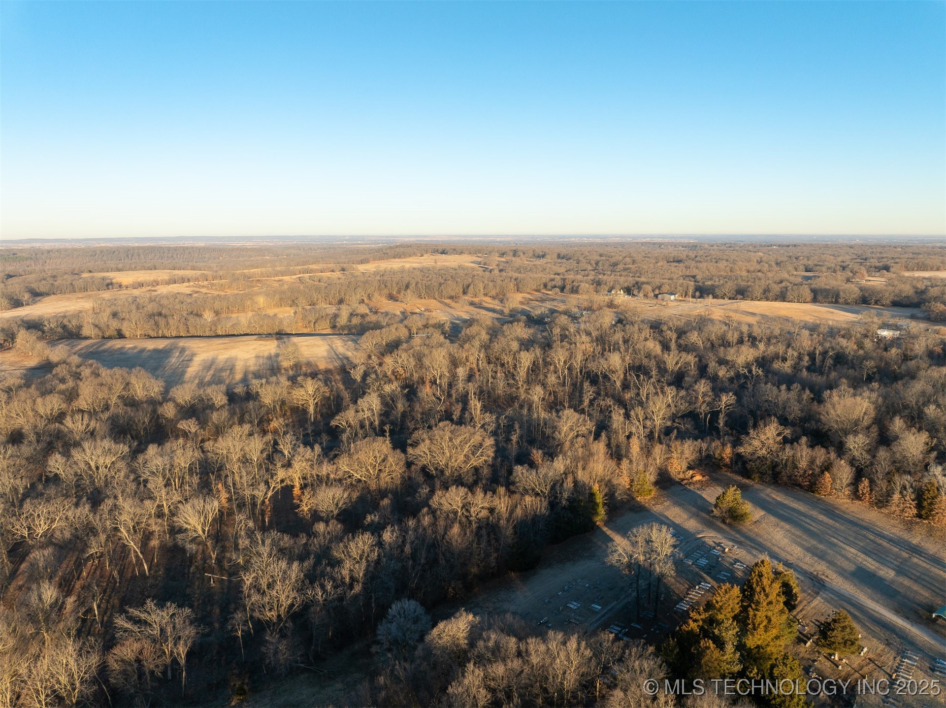 8 S 4430 Road Property Photo 27