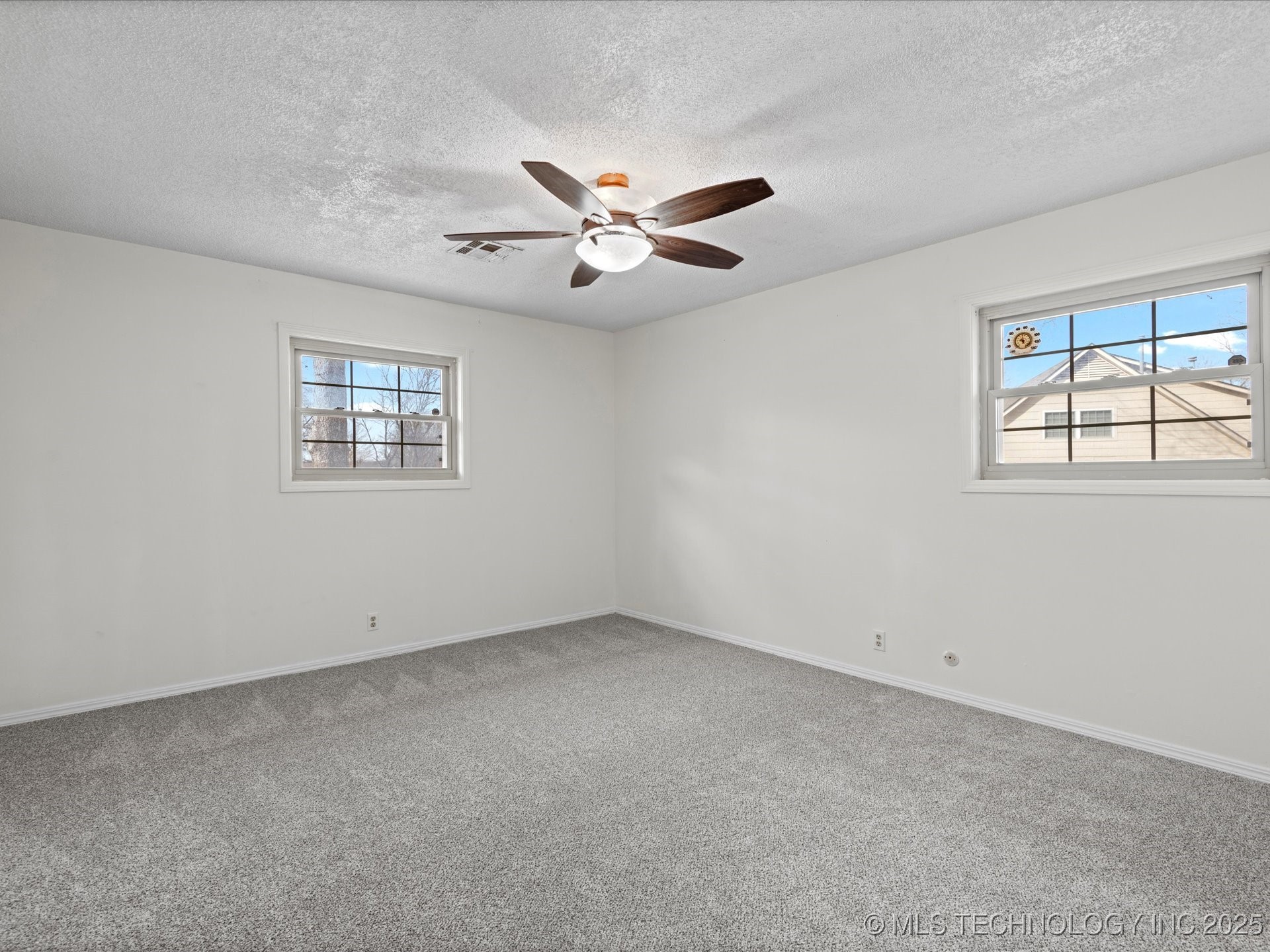 2500 Evergreen Drive Property Photo 20