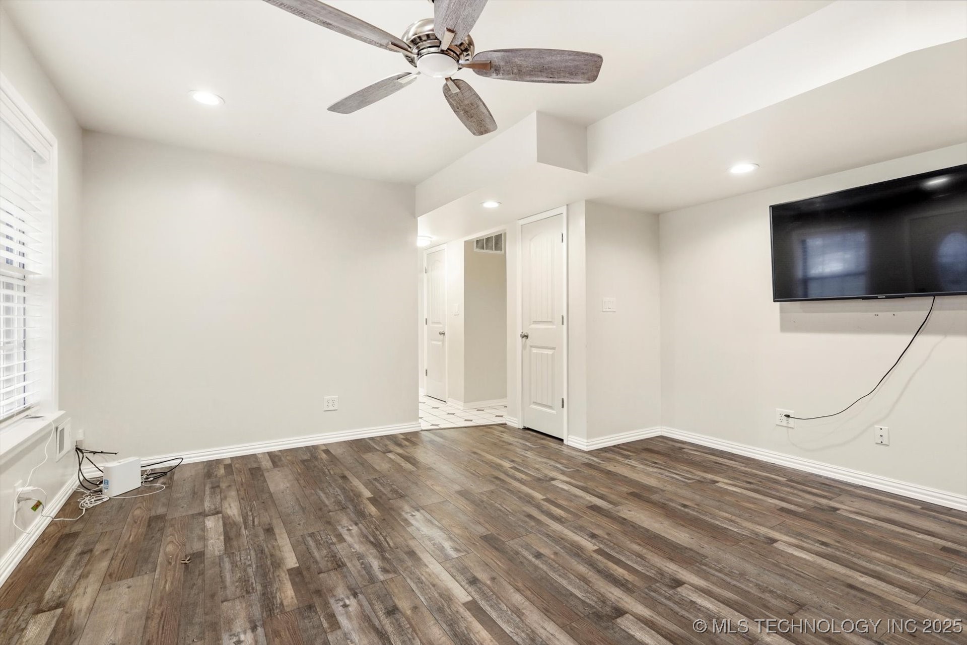 17121 E 120th Street North Property Photo 13