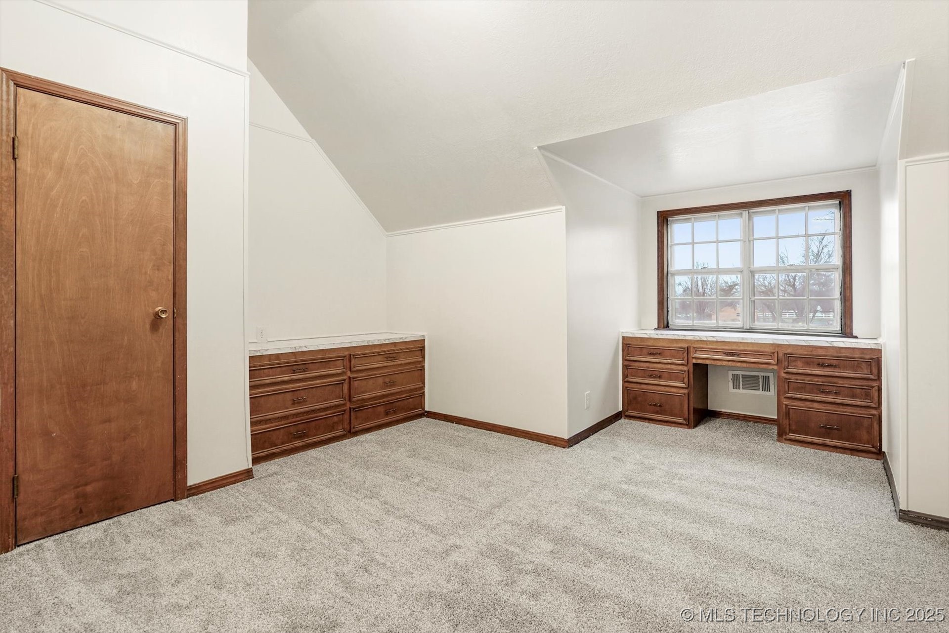 17121 E 120th Street North Property Photo 29