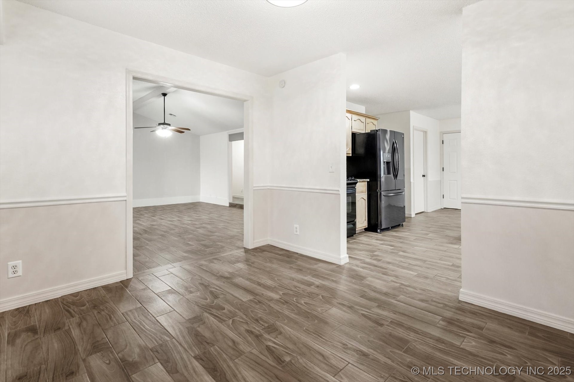 1601 W Phoenix Place Property Photo 16