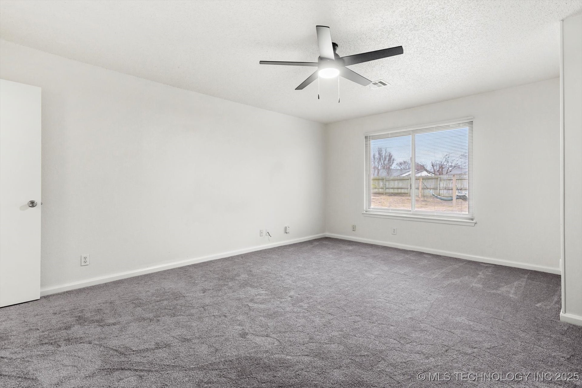 1601 W Phoenix Place Property Photo 38