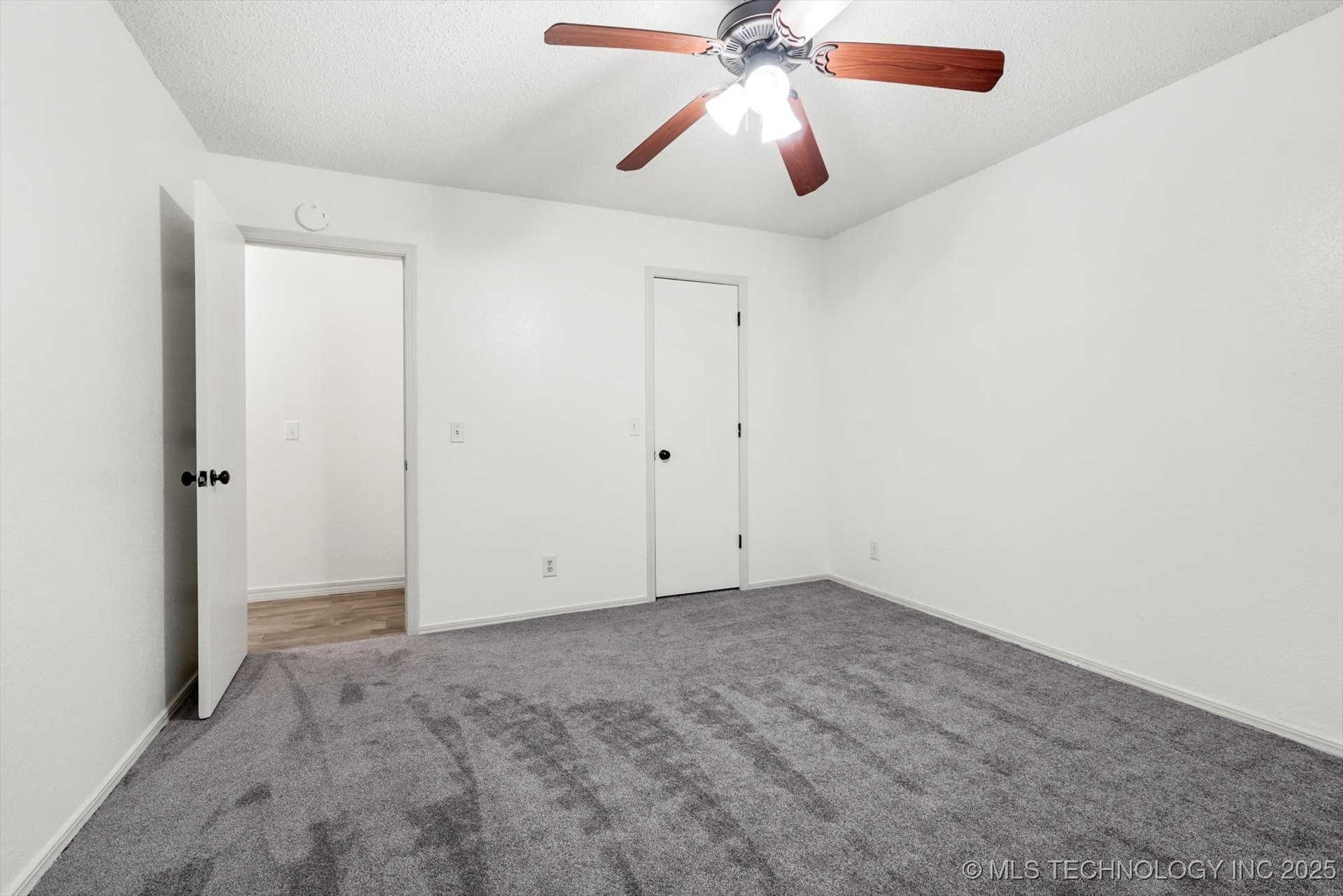 1601 W Phoenix Place Property Photo 42