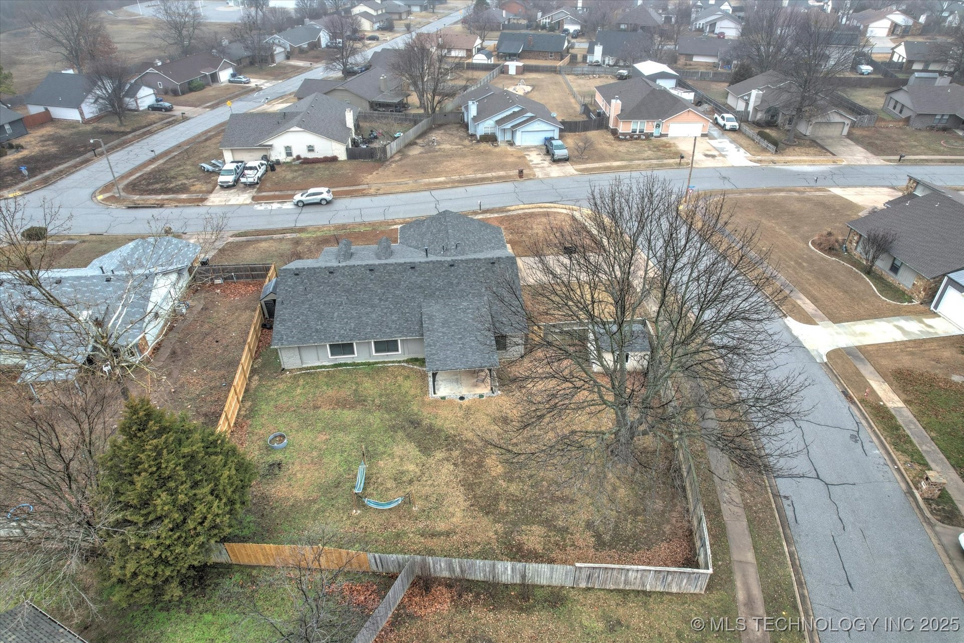 1601 W Phoenix Place Property Photo 51