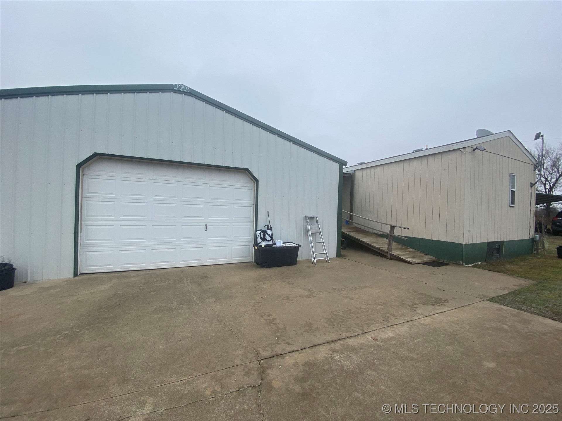 13207 S 184th Street North Property Photo 11