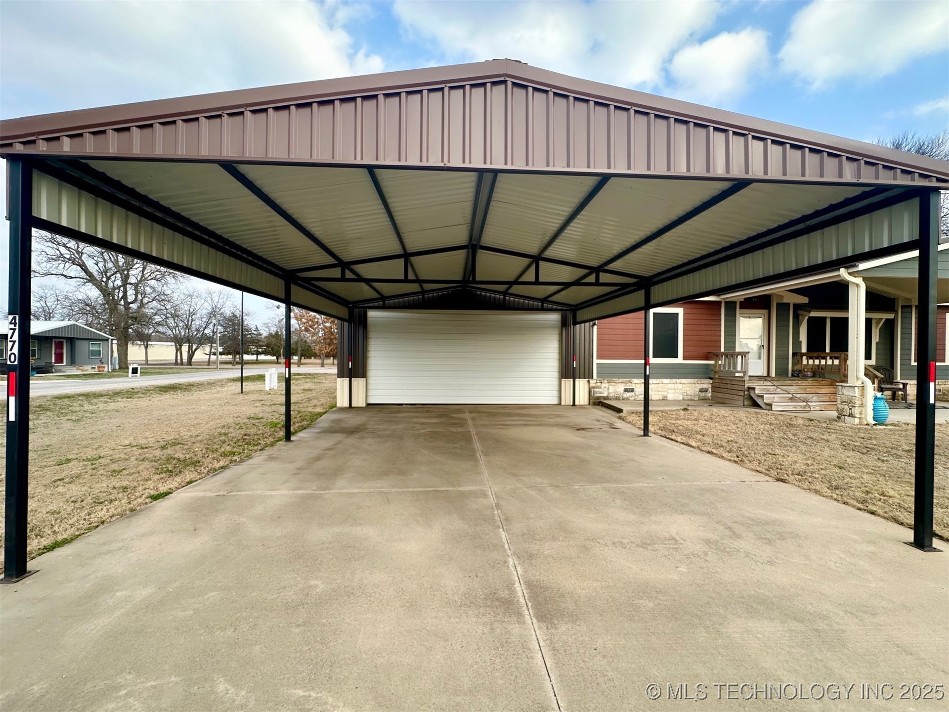 4770 Angler Circle Property Photo 17