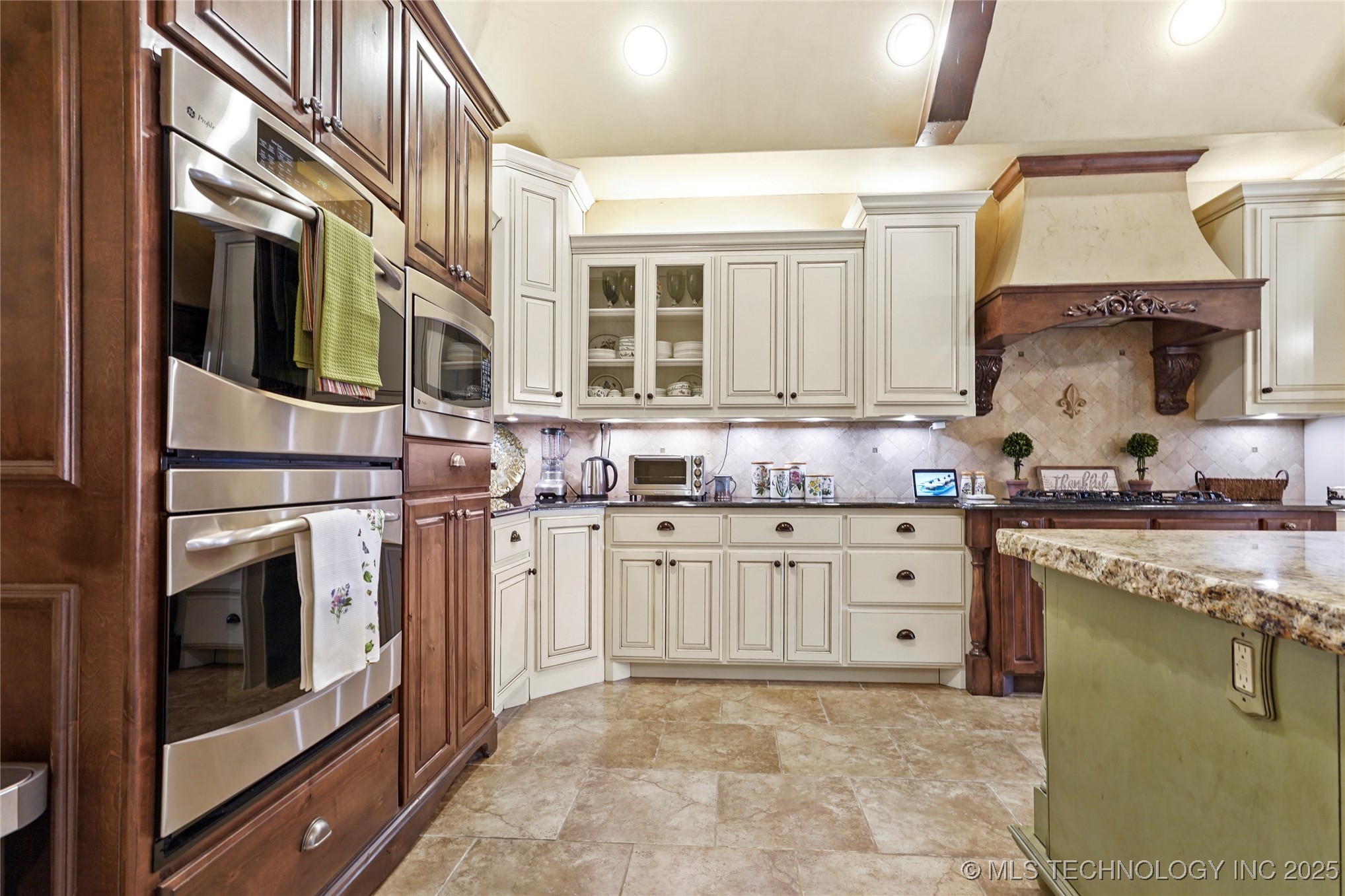 7474 S 288th East Avenue Property Photo 15