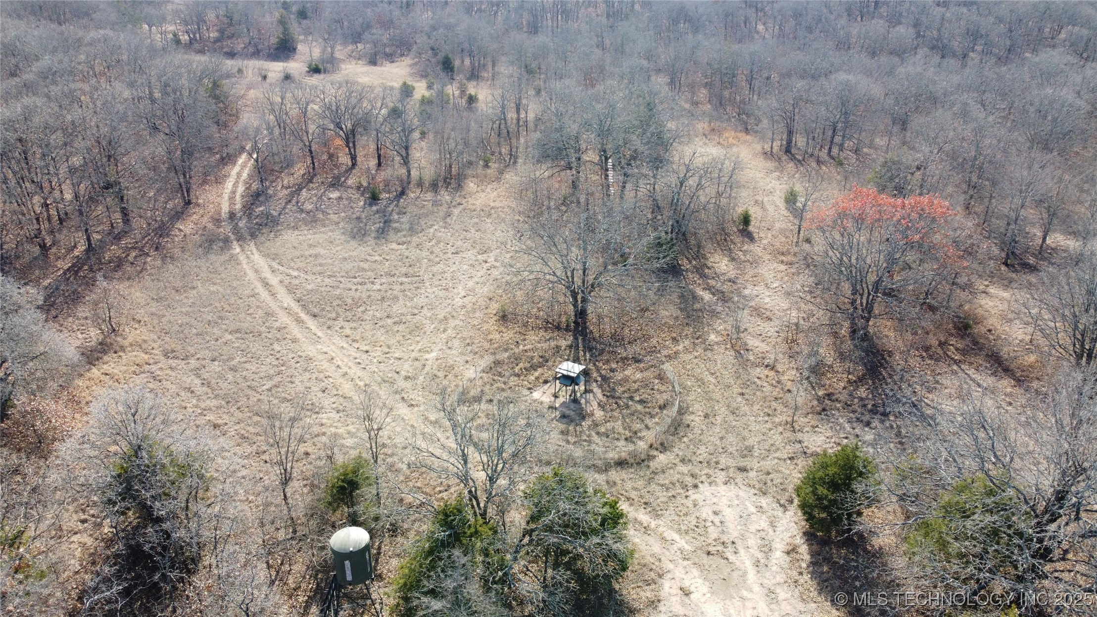 3660 Country Road Property Photo 15