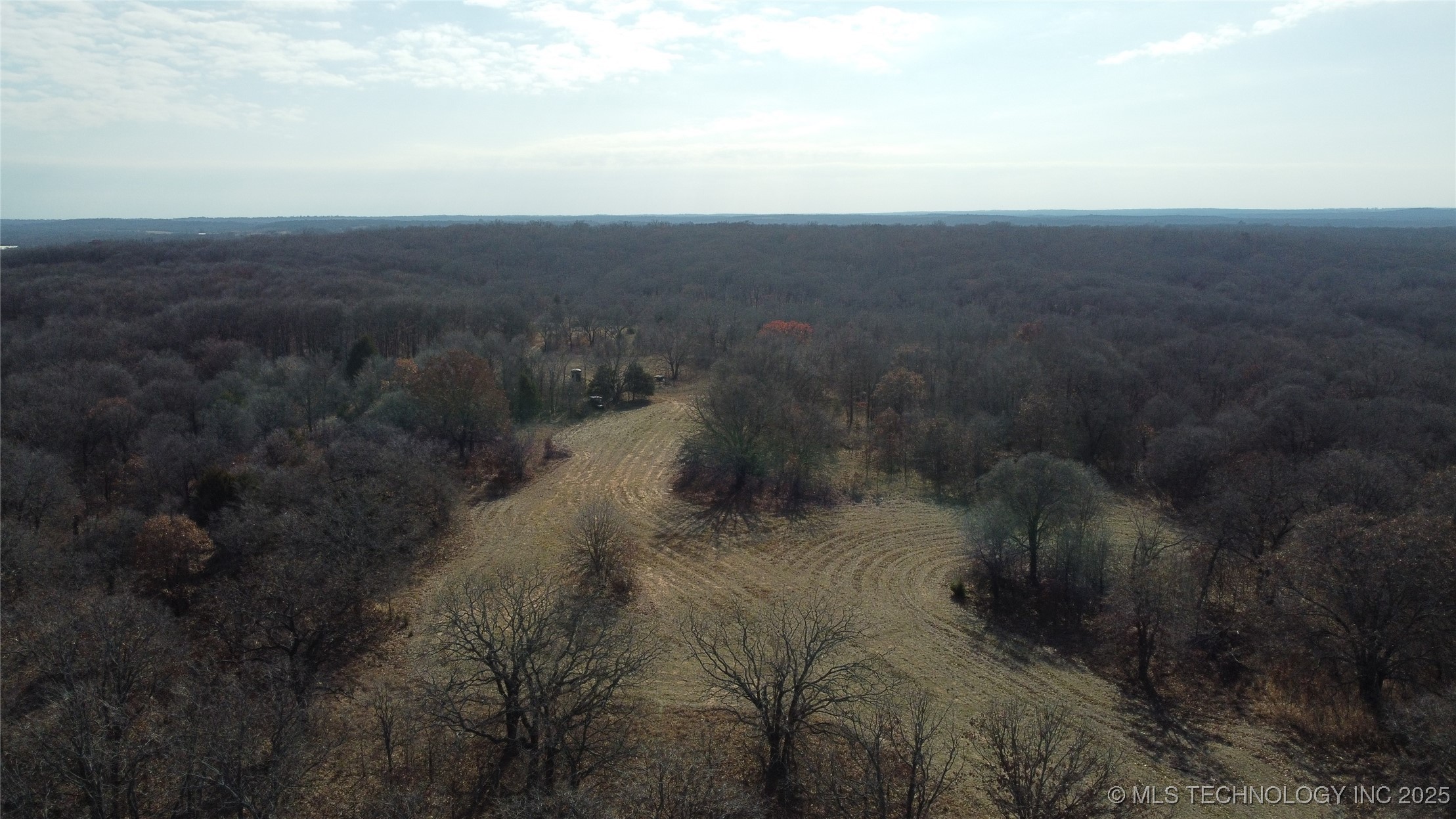 3660 Country Road Property Photo 16