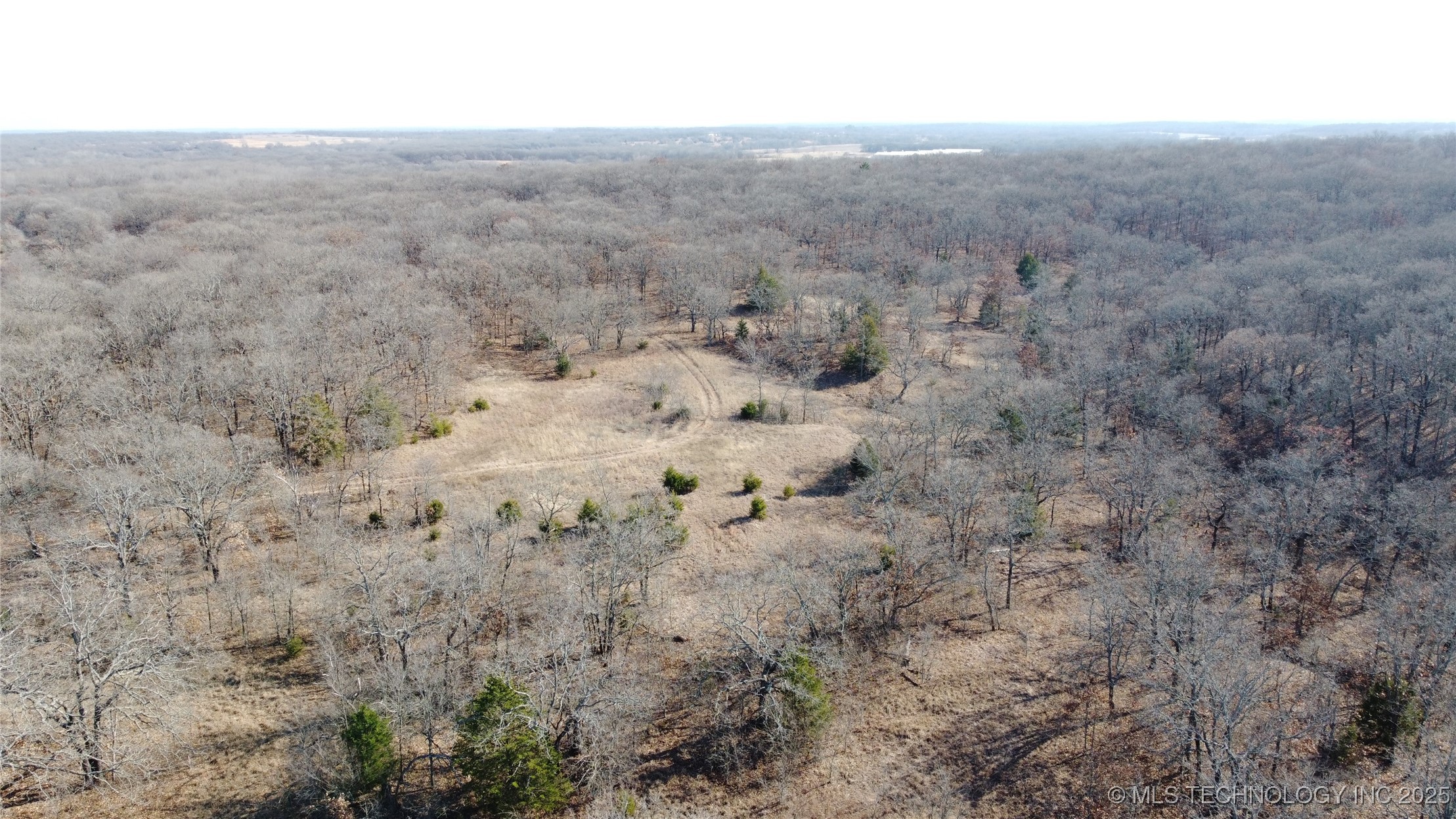 3660 Country Road Property Photo 24