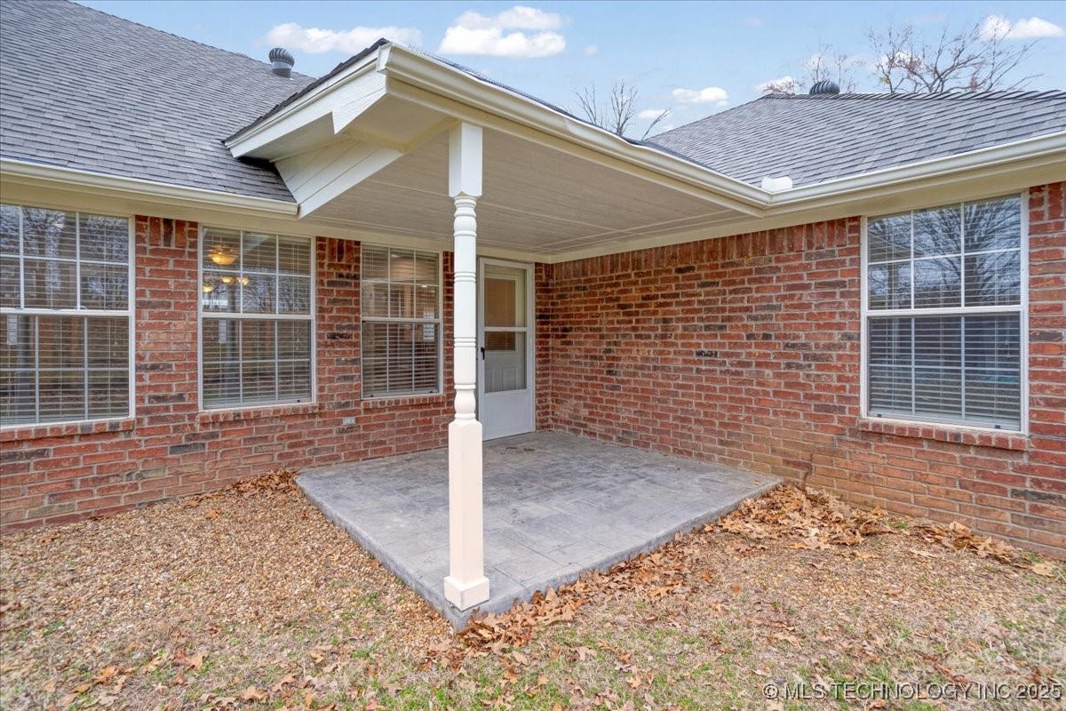 5353 Stonebriar Circle Property Photo 5