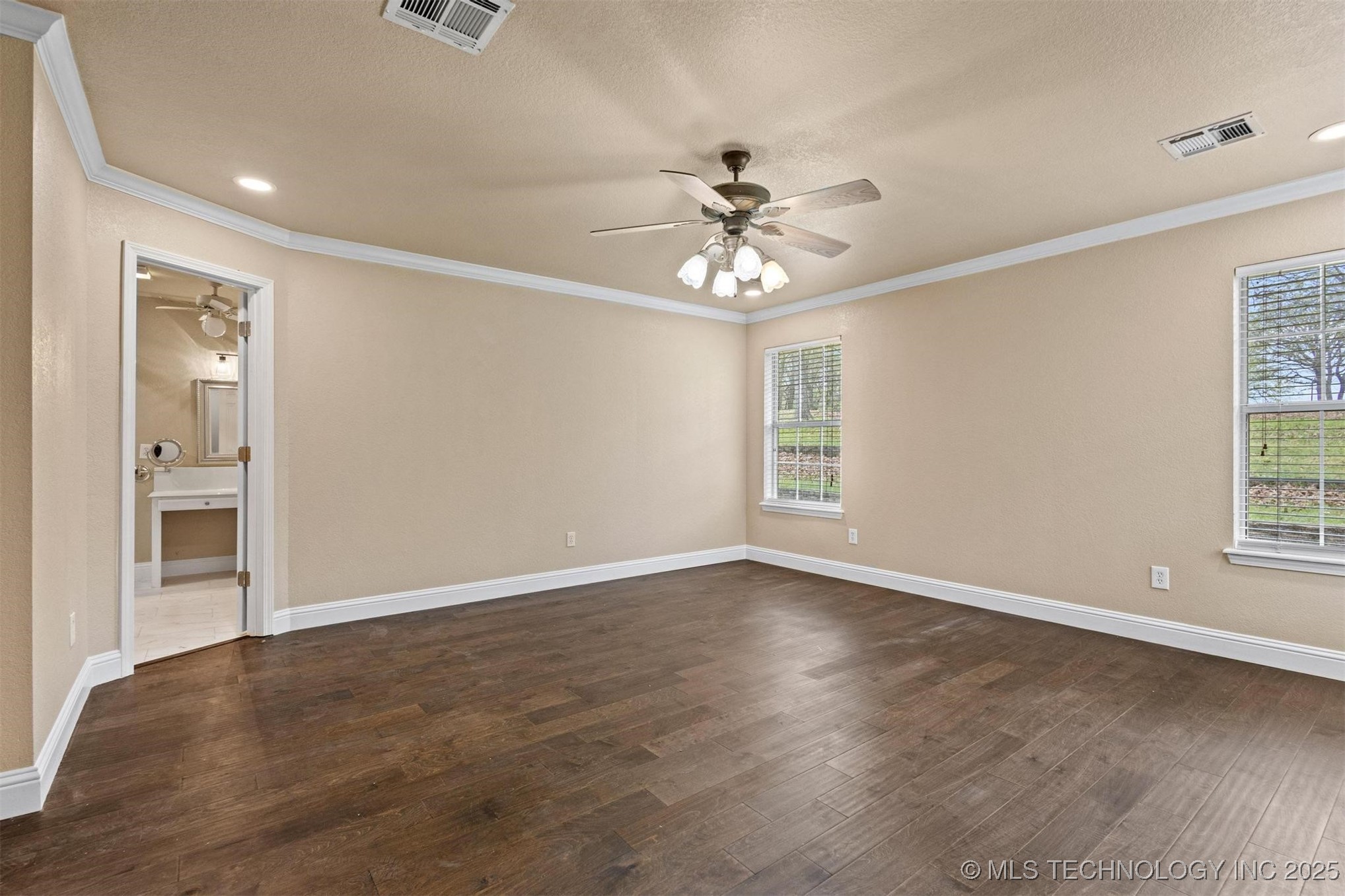 5353 Stonebriar Circle Property Photo 45