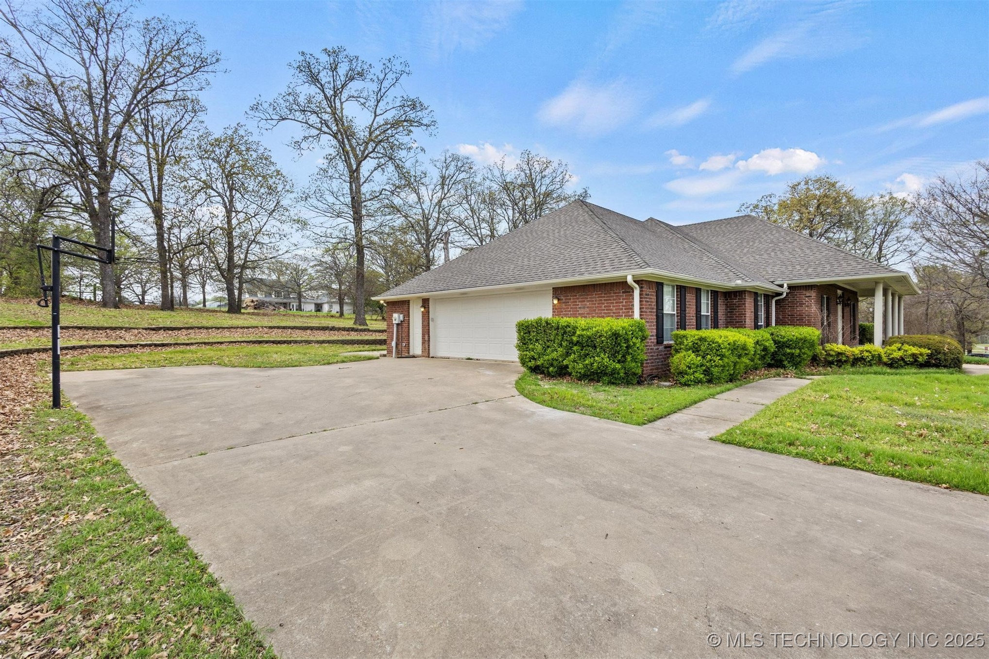 5353 Stonebriar Circle Property Photo 48