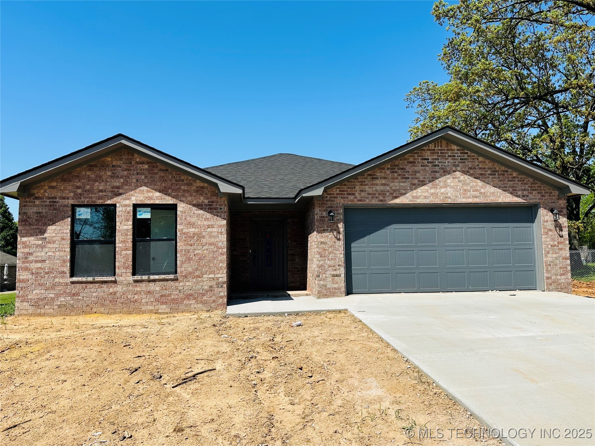 1004 Gore Street Property Photo