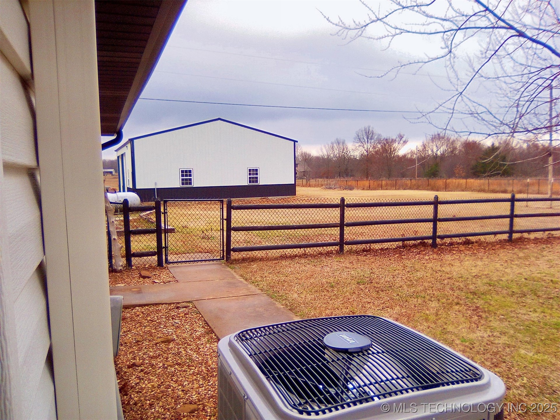 100146 S 4506 Road Property Photo 26