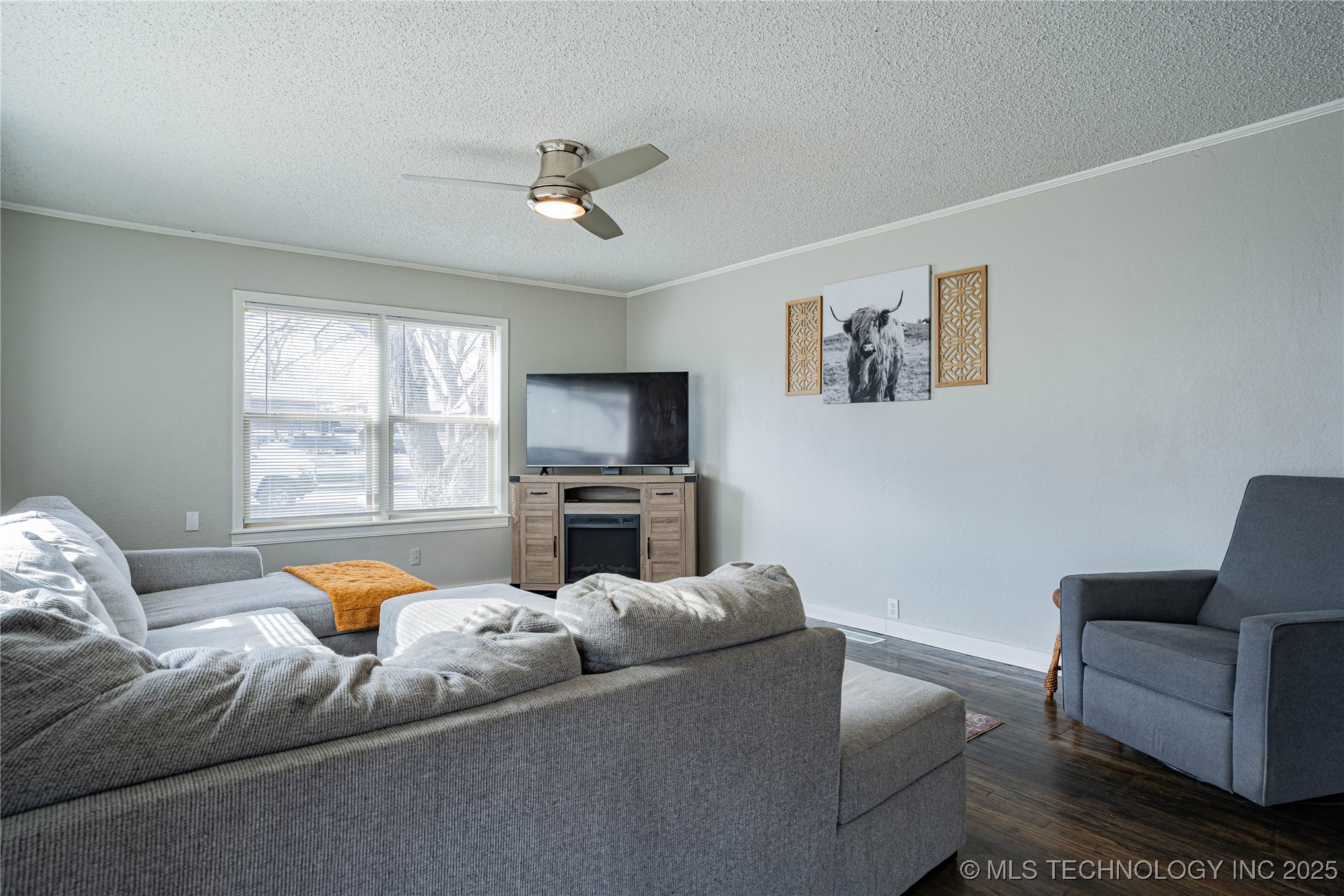 309 W Navajo Avenue Property Photo 8