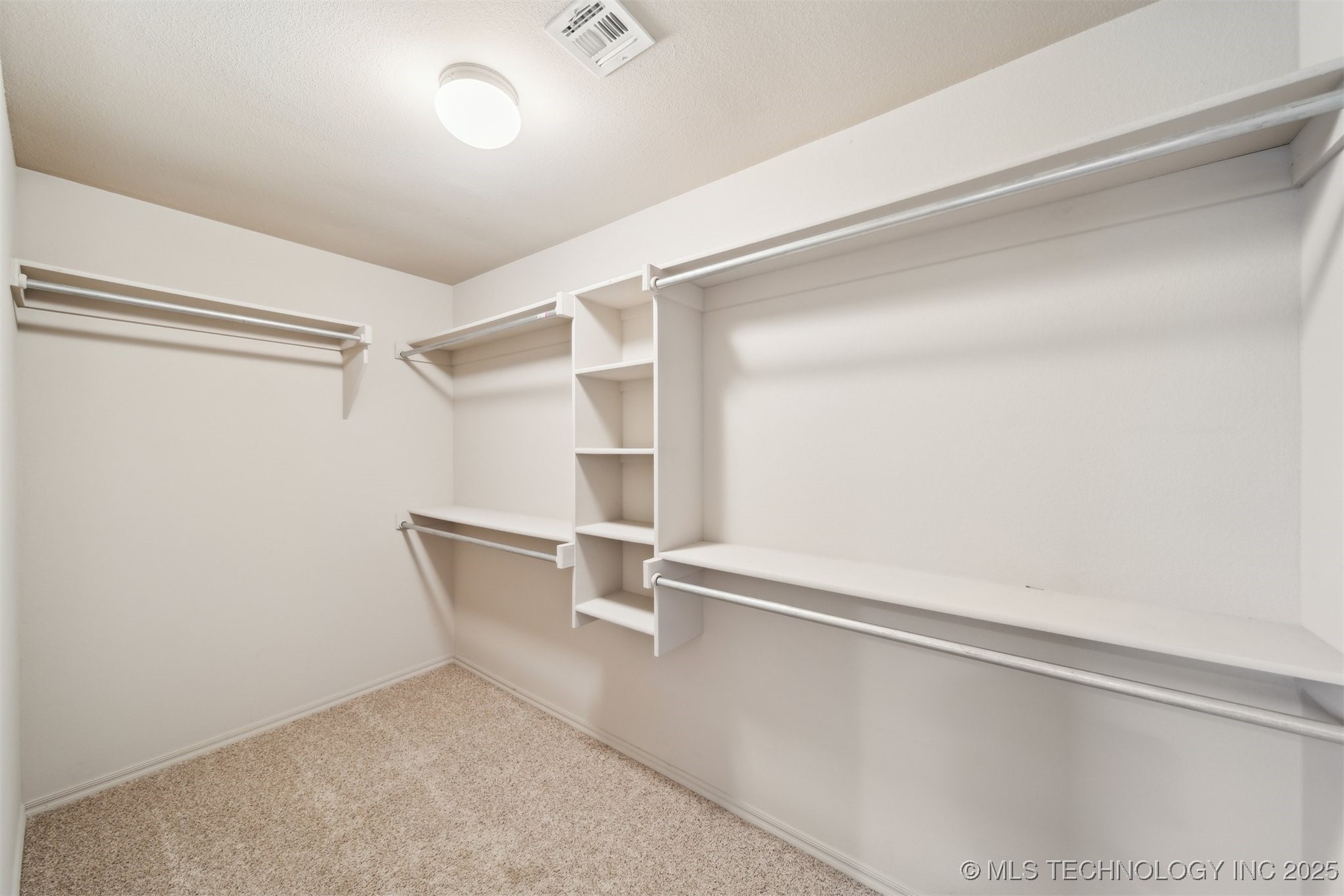 2008 W Huntsville Place Property Photo 15