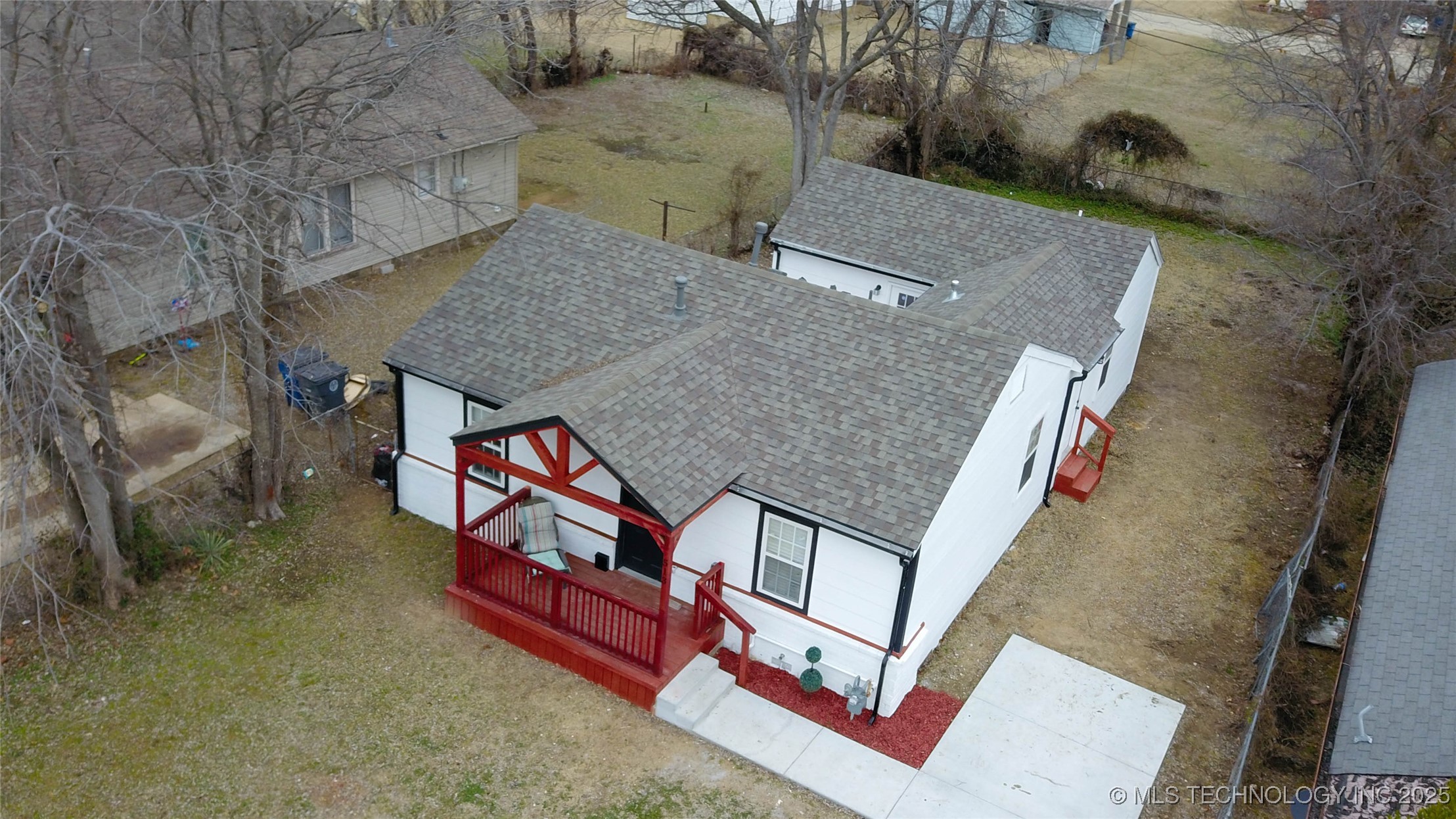 513 E Marshall Street Property Photo 33