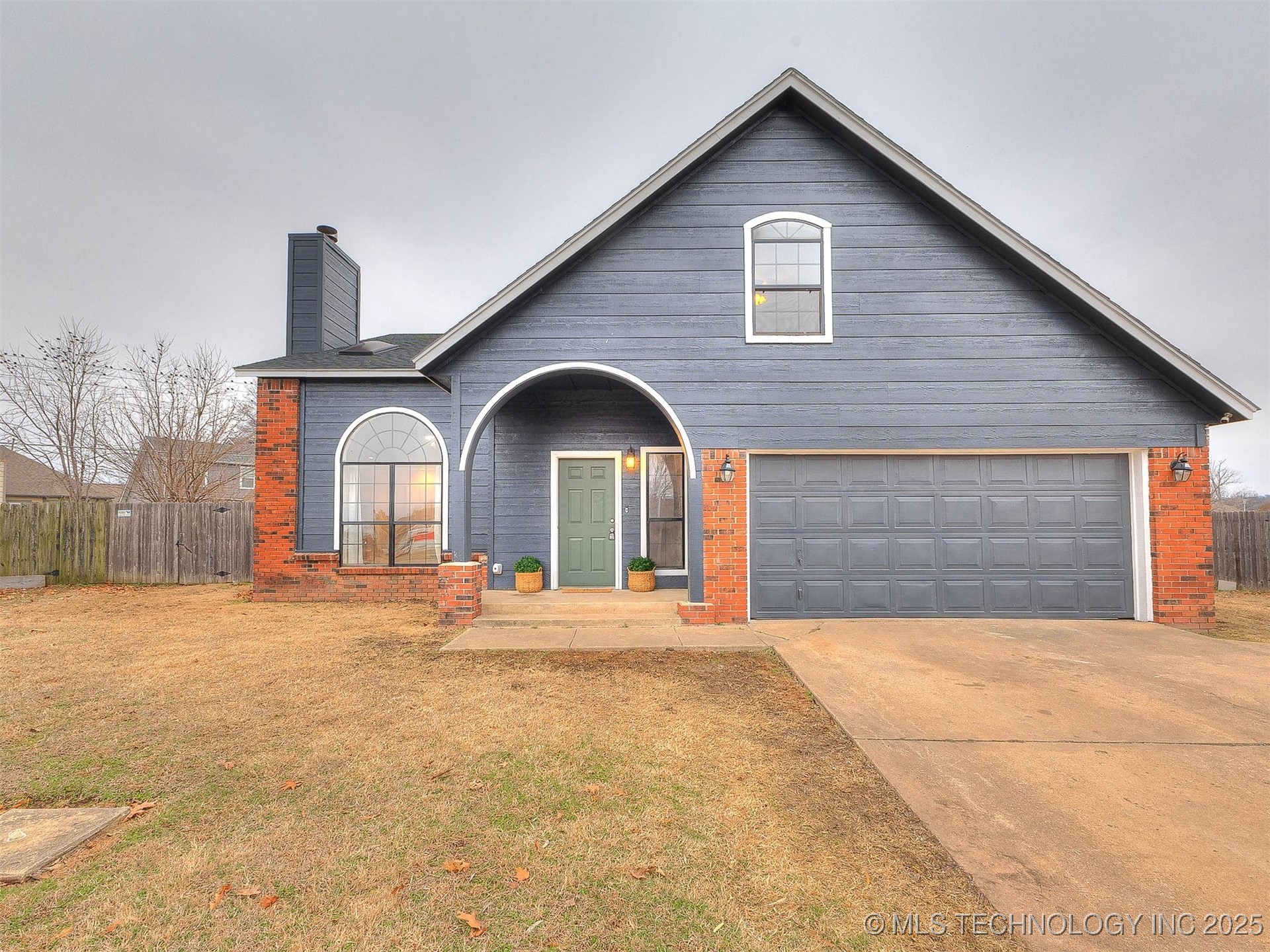 Country Lane Estates Real Estate Listings Main Image
