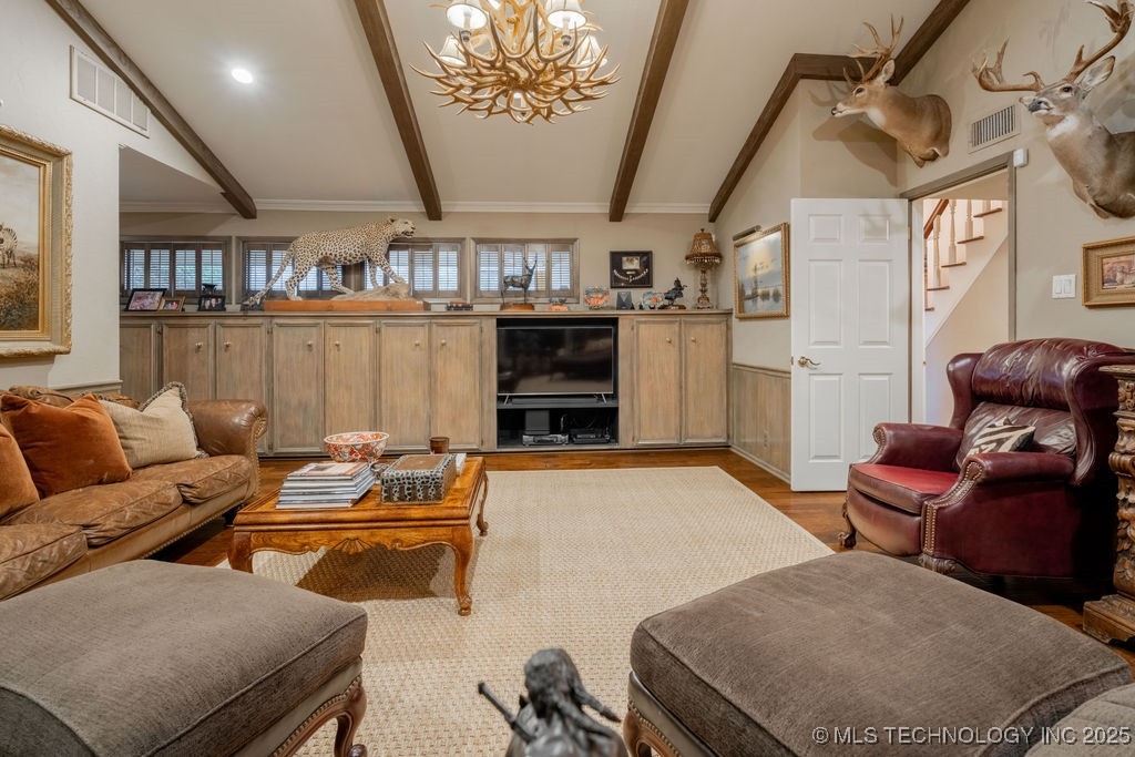 2300 Woodland Springs Drive Property Photo 13