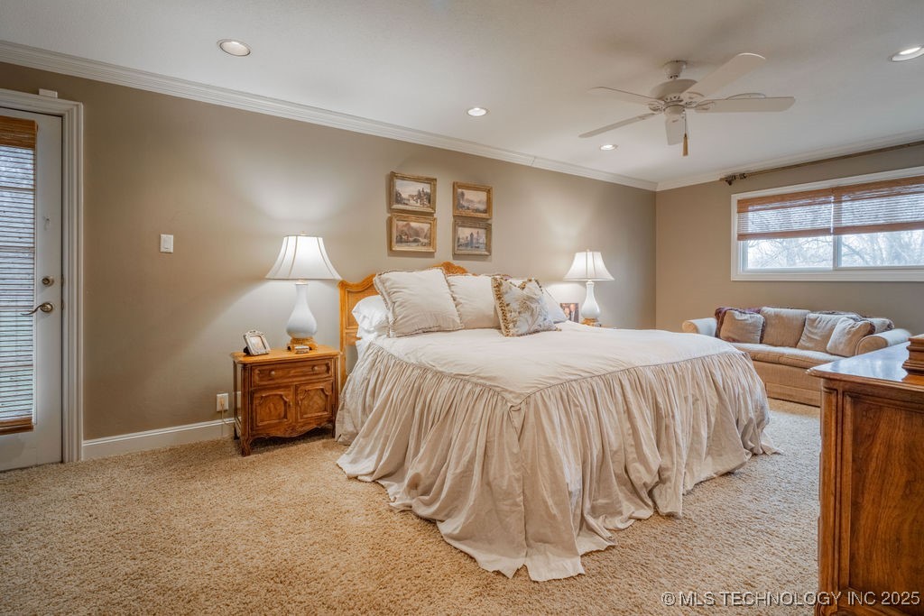 2300 Woodland Springs Drive Property Photo 29