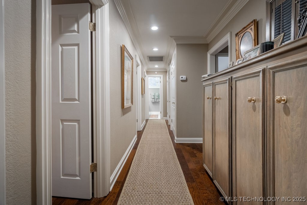2300 Woodland Springs Drive Property Photo 44