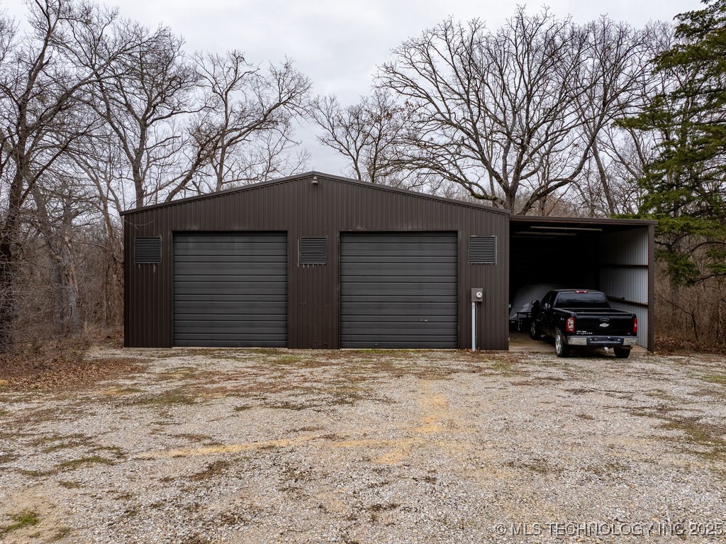 2300 Woodland Springs Drive Property Photo 46