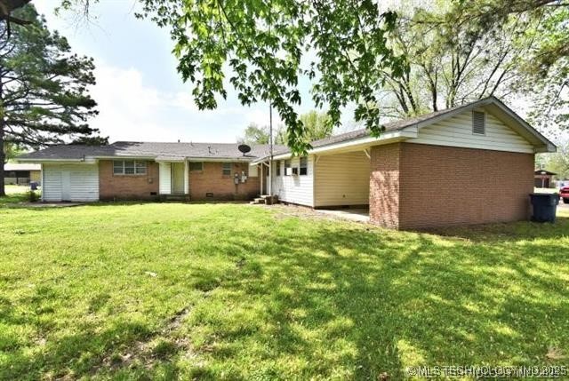 1120 S Wood Avenue Property Photo 2