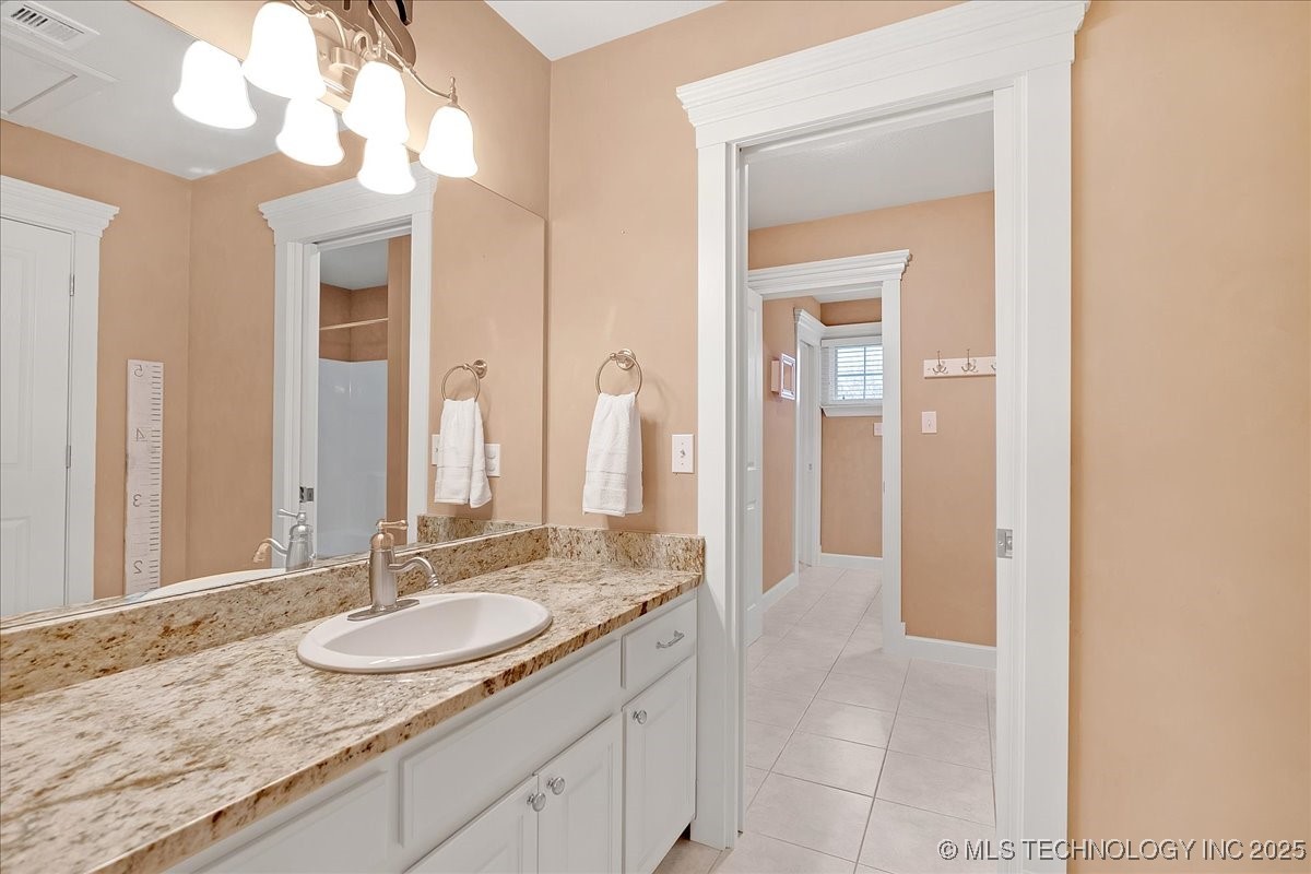 7404 S 284th Avenue E Property Photo 55