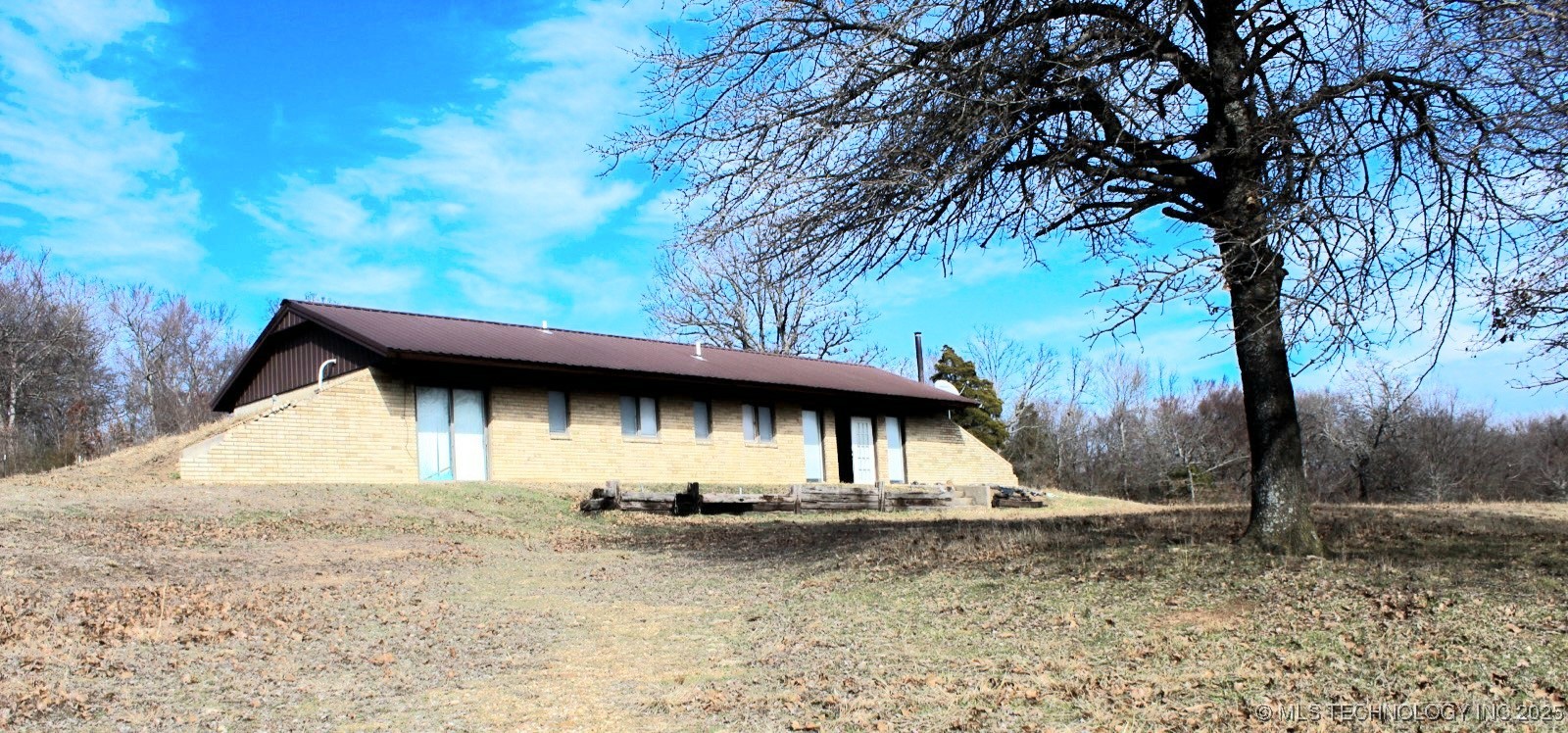 5452 W 730 Road Property Photo