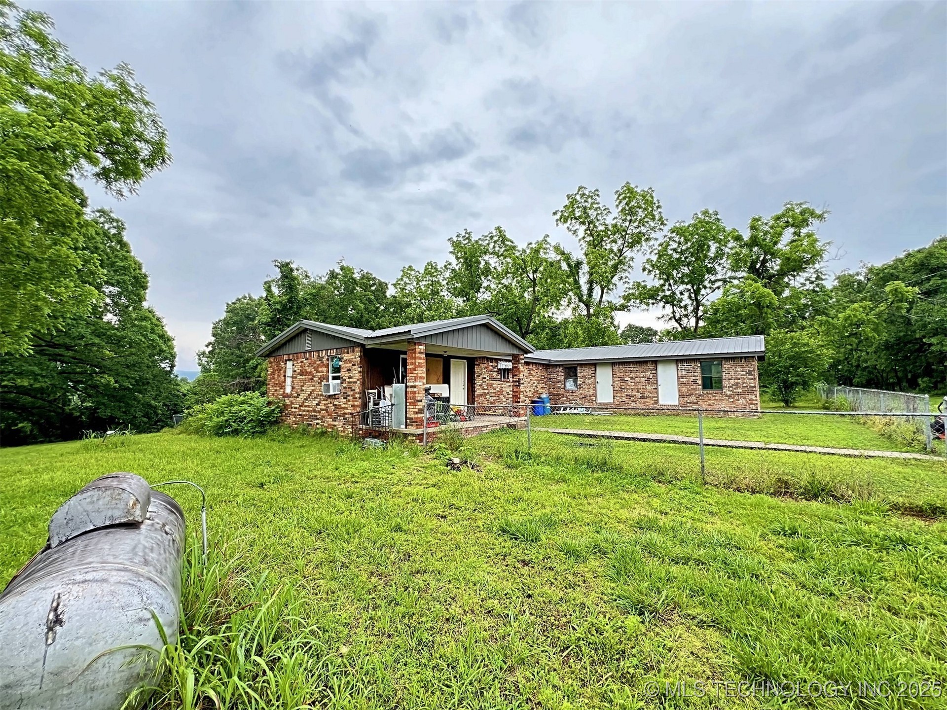 27712 S 600 Road Property Photo 2