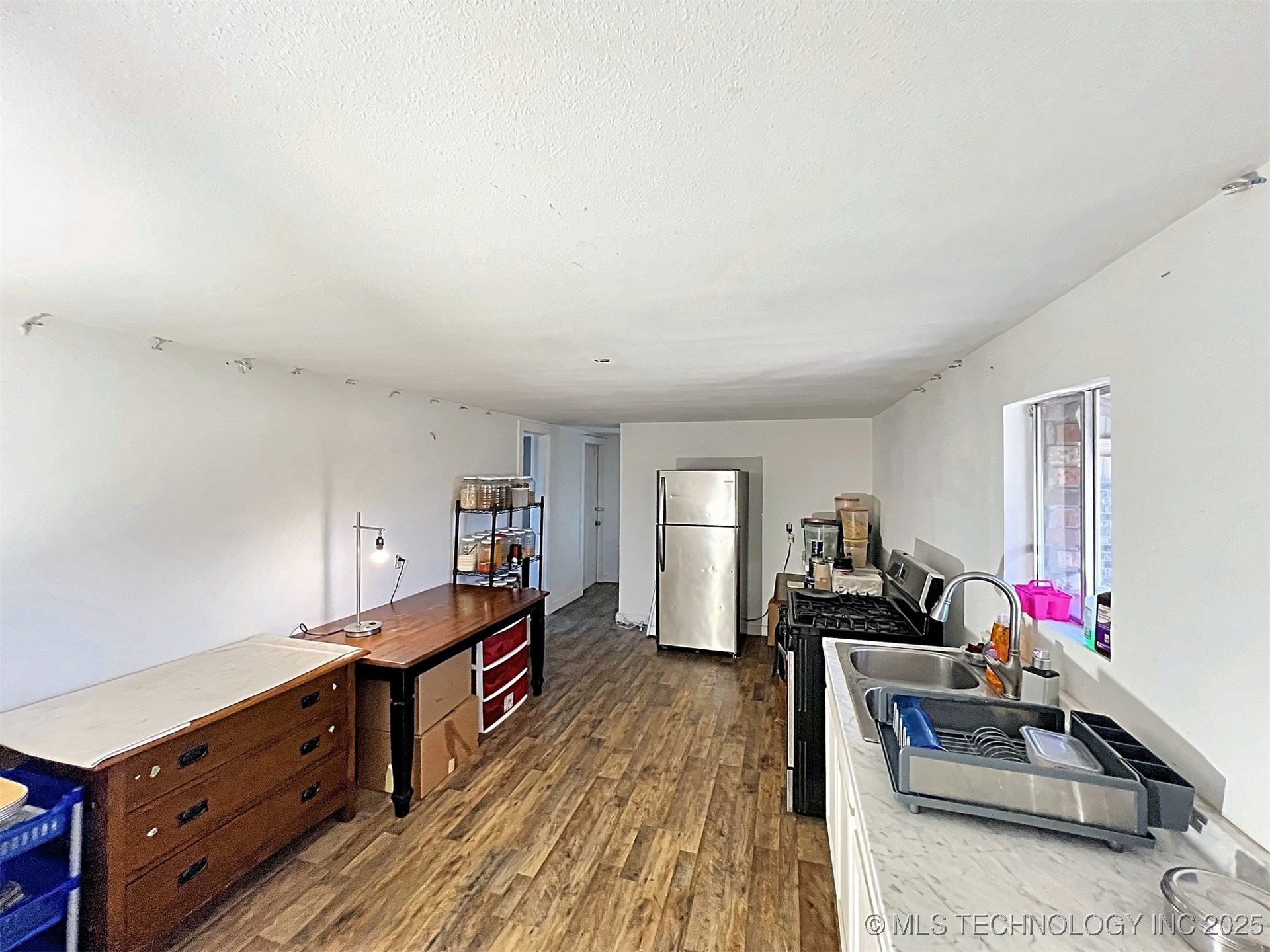 27712 S 600 Road Property Photo 7