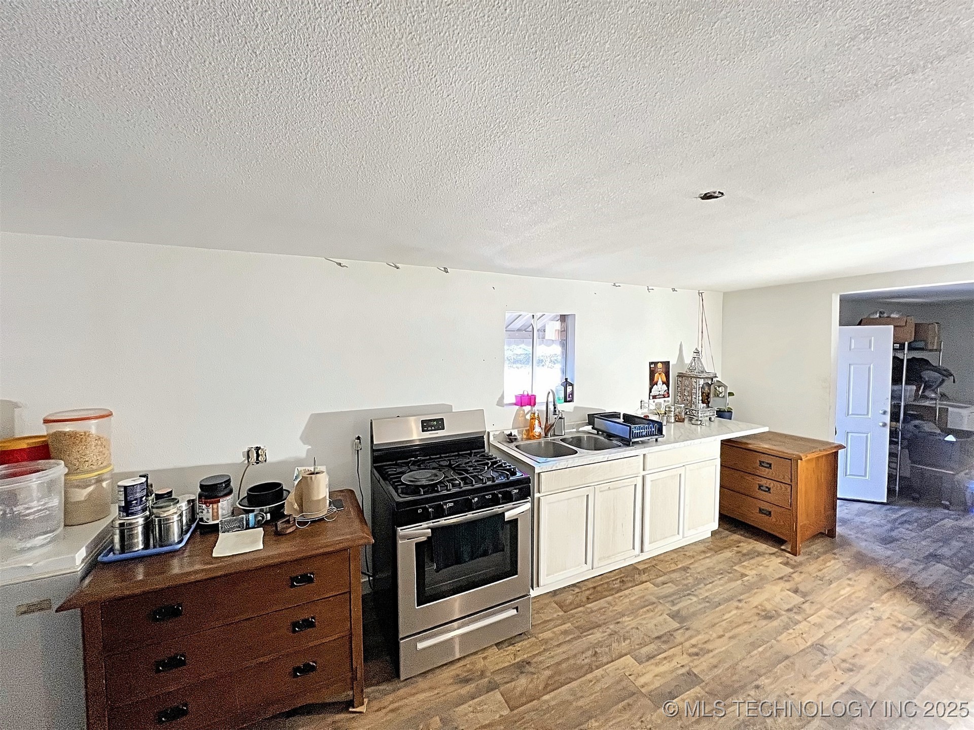27712 S 600 Road Property Photo 9
