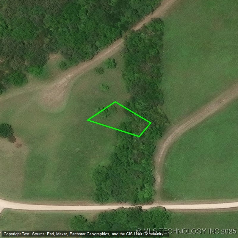 Red River Property Photo 4