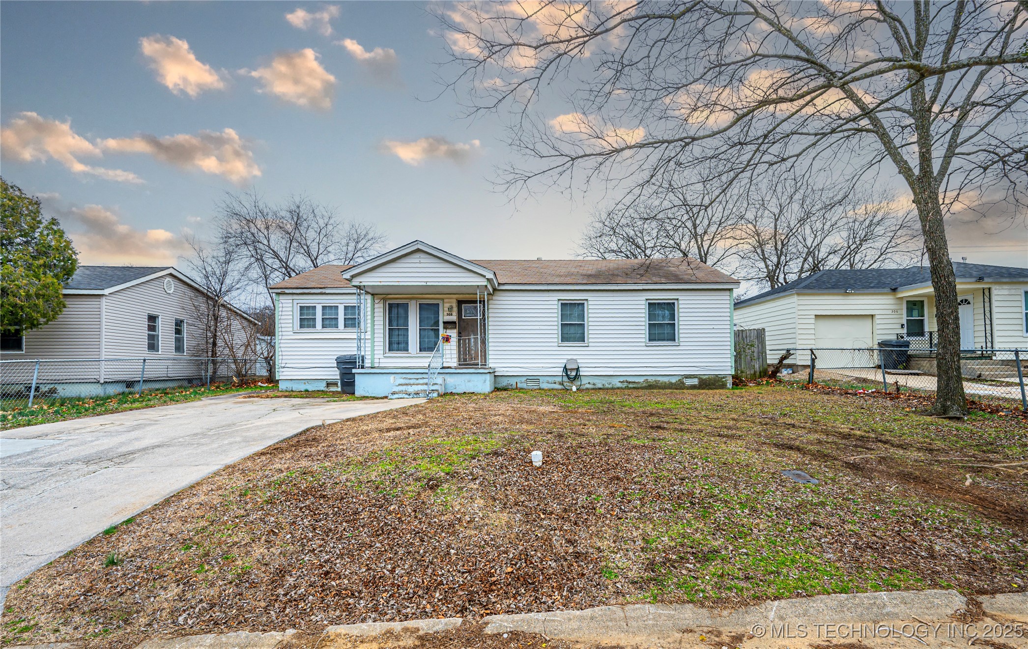 308 Pine Street Property Photo