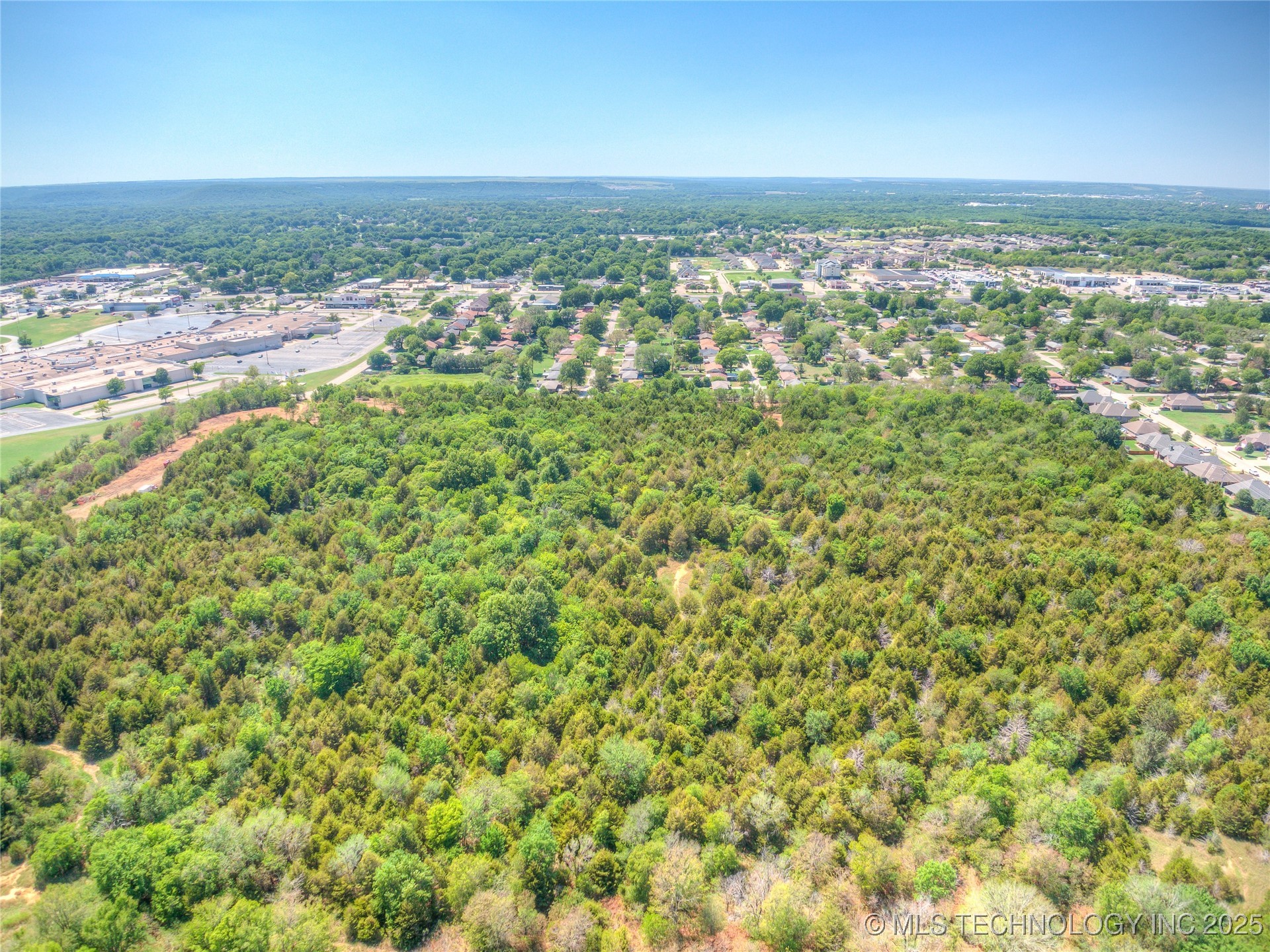 1 Se Barnett Avenue Property Photo 7