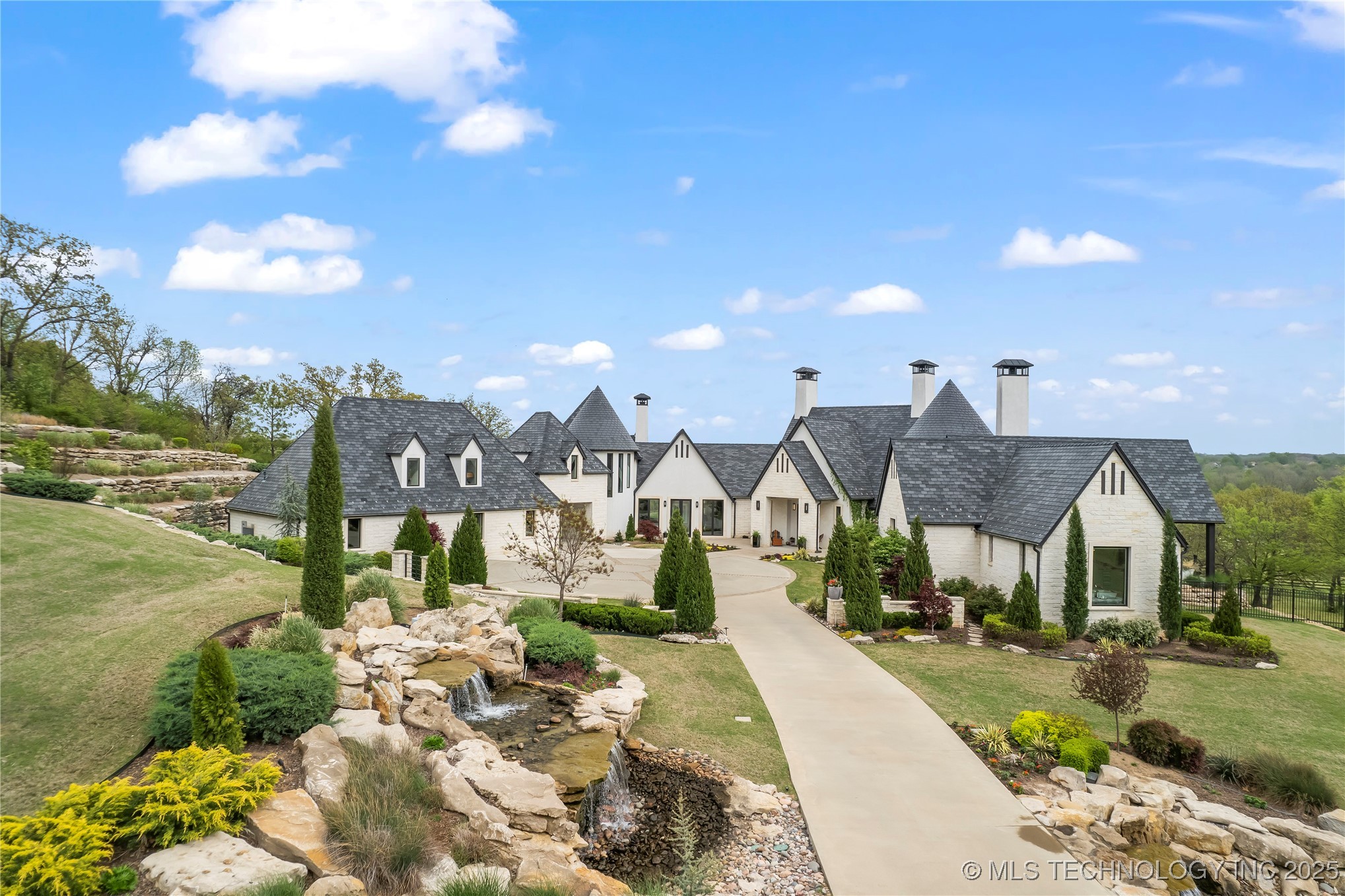 6655 Riva Ridge Road Property Photo 1