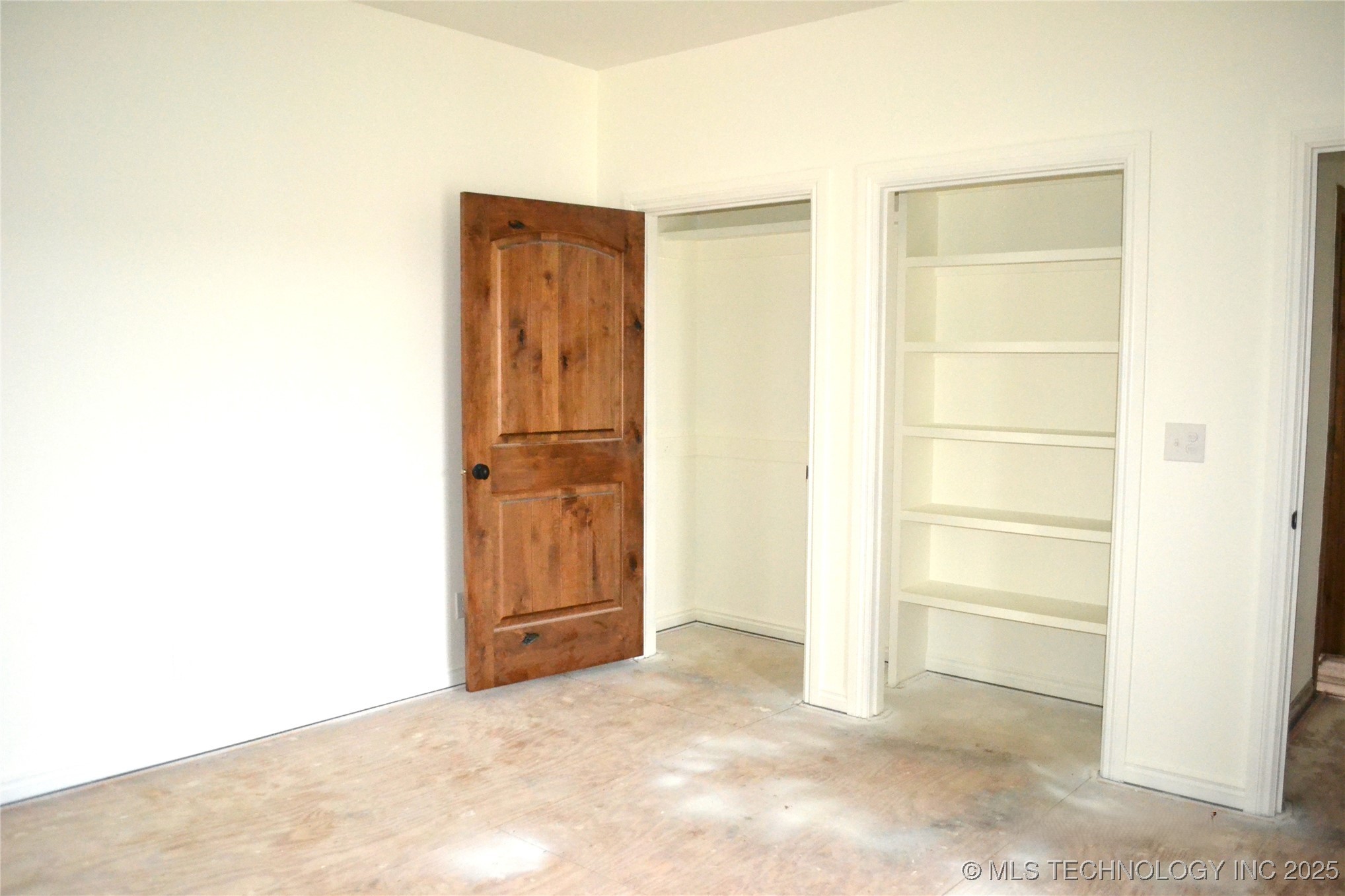 4121 N Commerce Street Property Photo 29