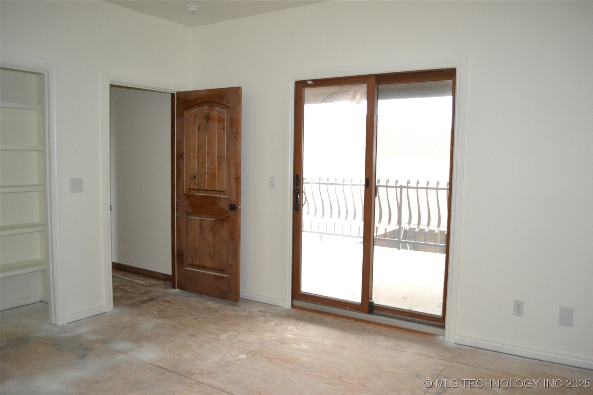 4121 N Commerce Street Property Photo 30