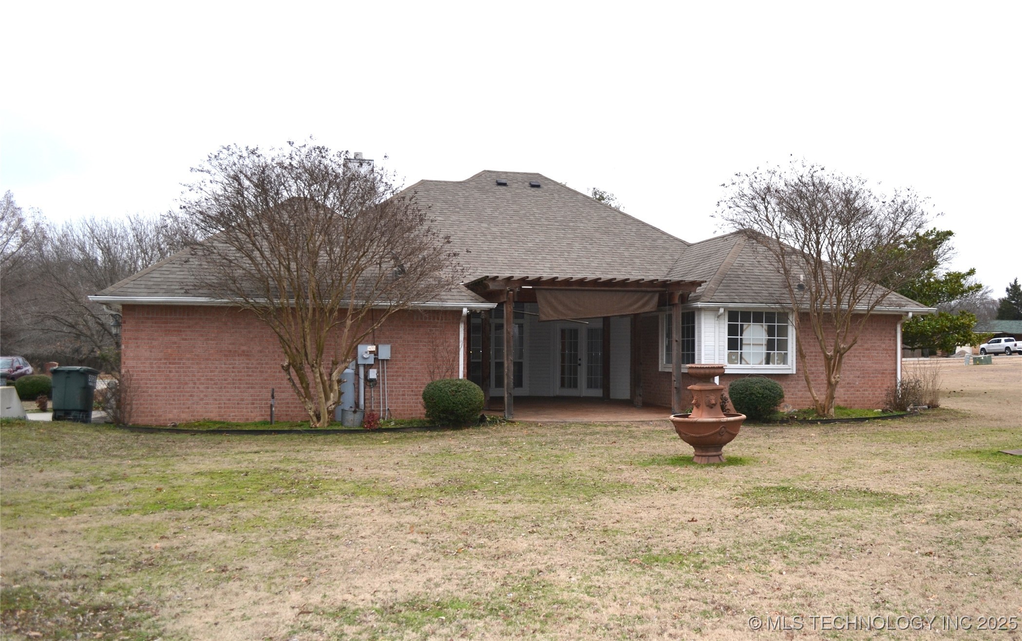 935 Majestic Hills Road Property Photo 4