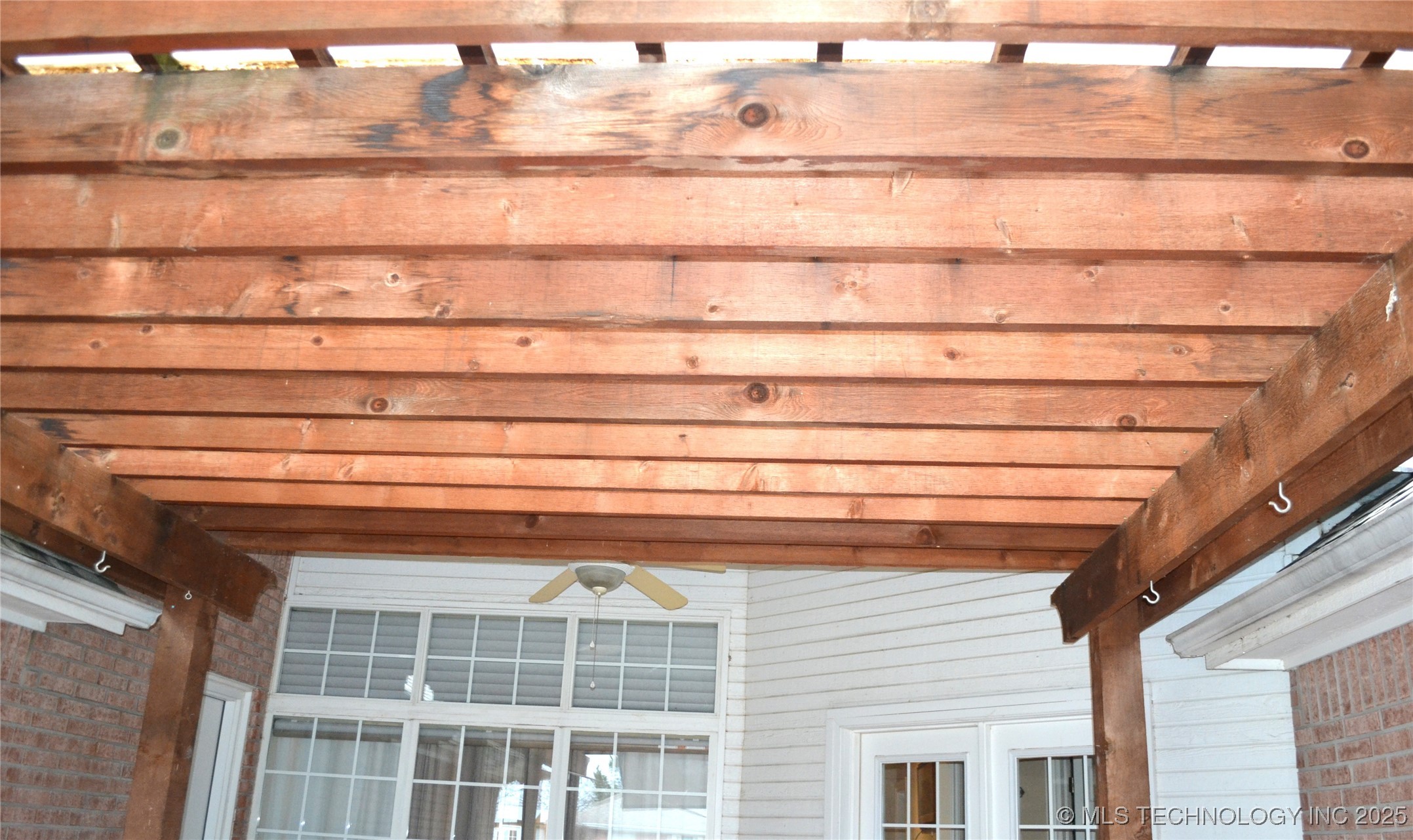 935 Majestic Hills Road Property Photo 6