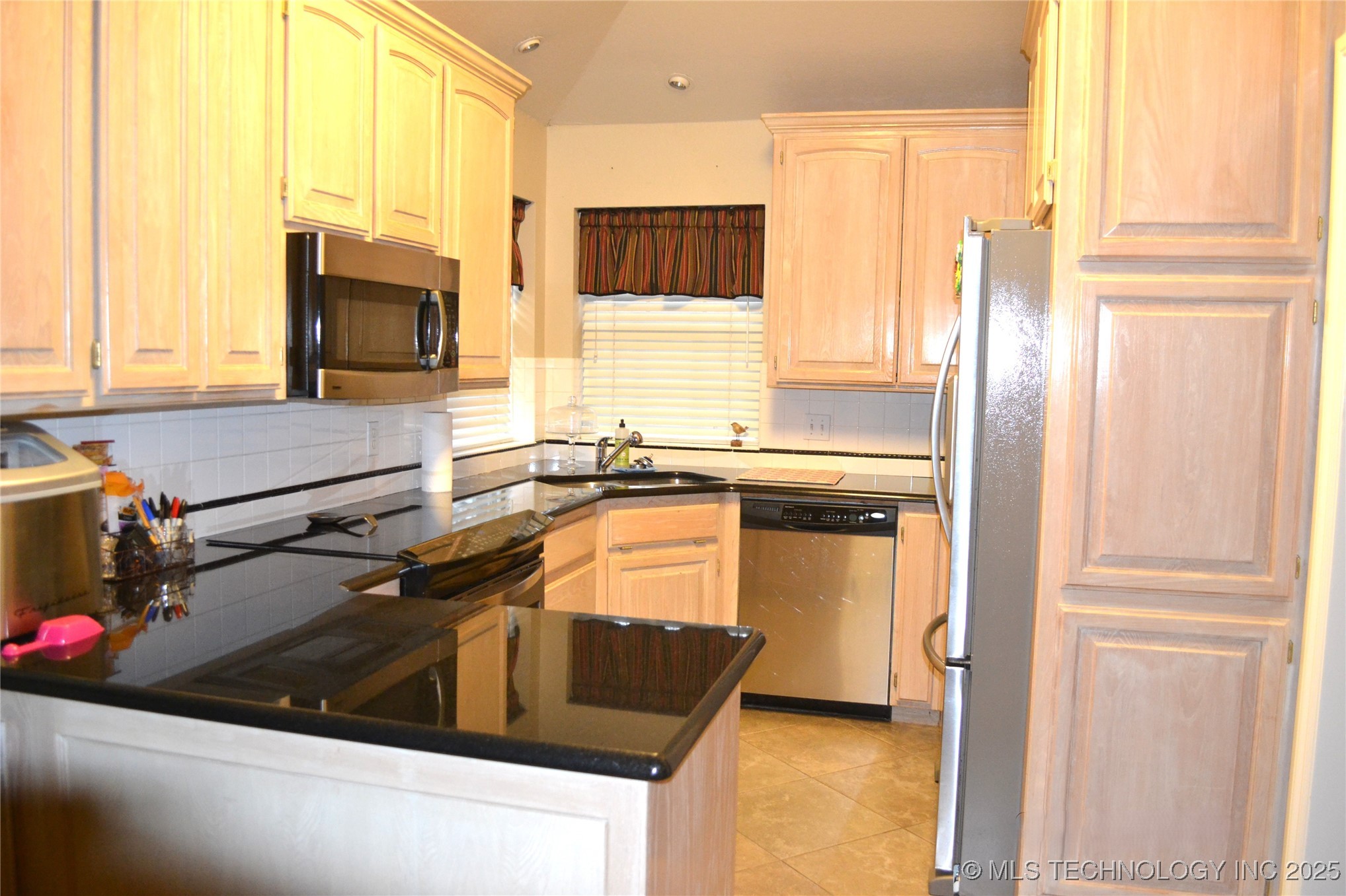 935 Majestic Hills Road Property Photo 17
