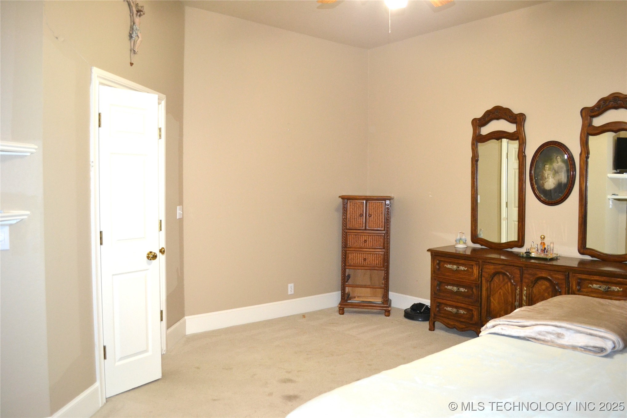 935 Majestic Hills Road Property Photo 24